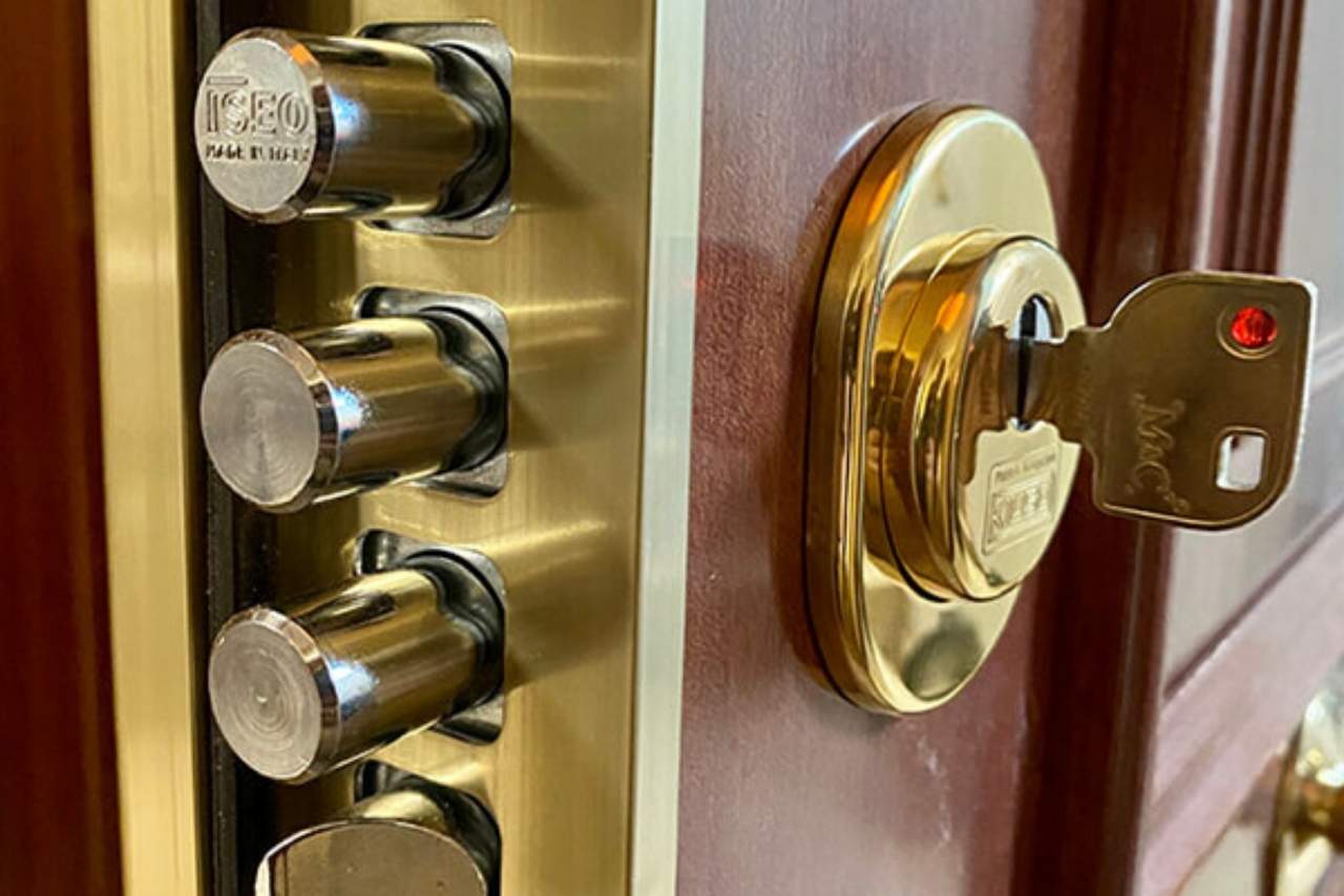 Puerta acorazada en Lleida y cerrajero especializado: Serralleria Catalana