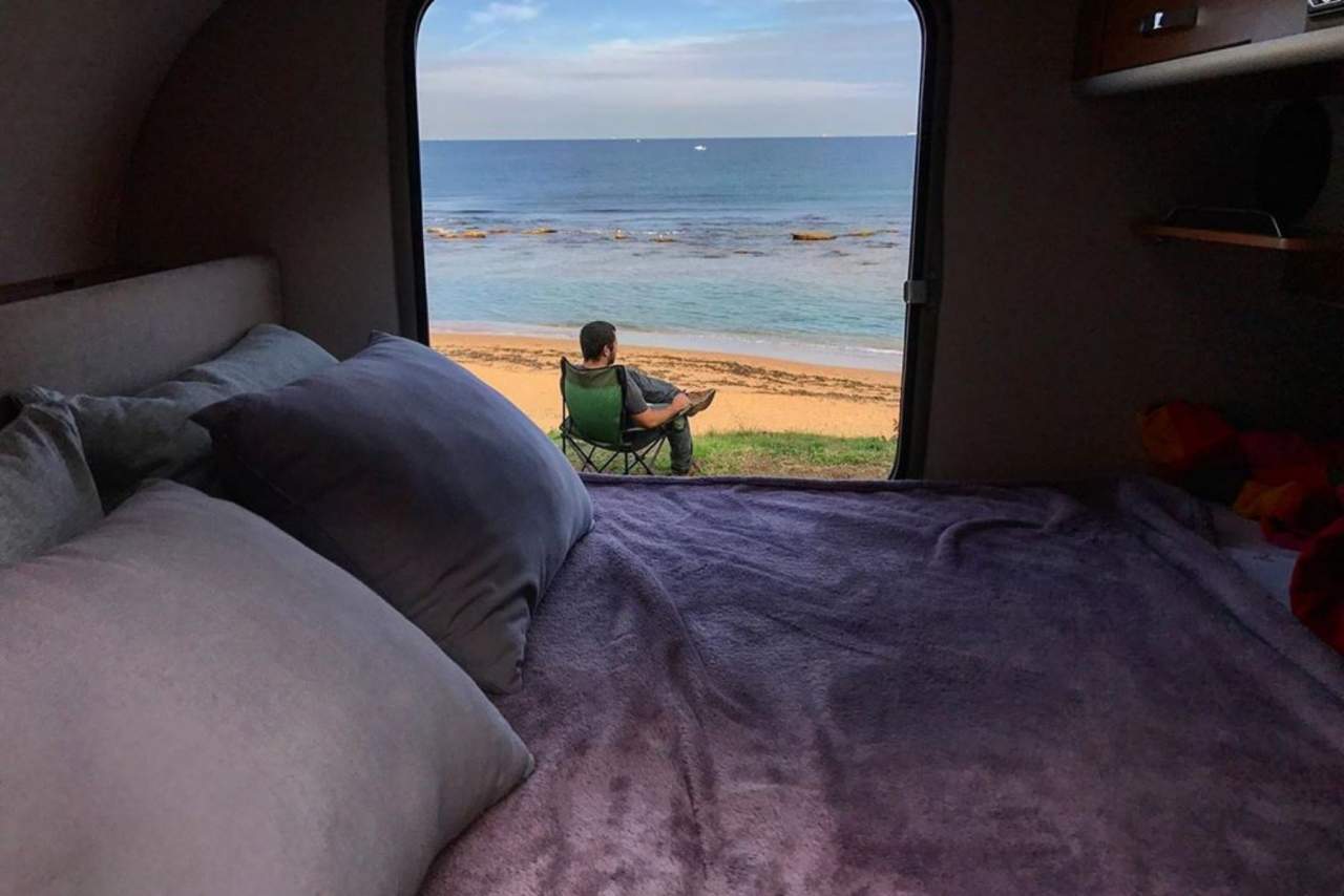 Viajar con caravanas pequeñas: conoce las mini caravanas por dentro