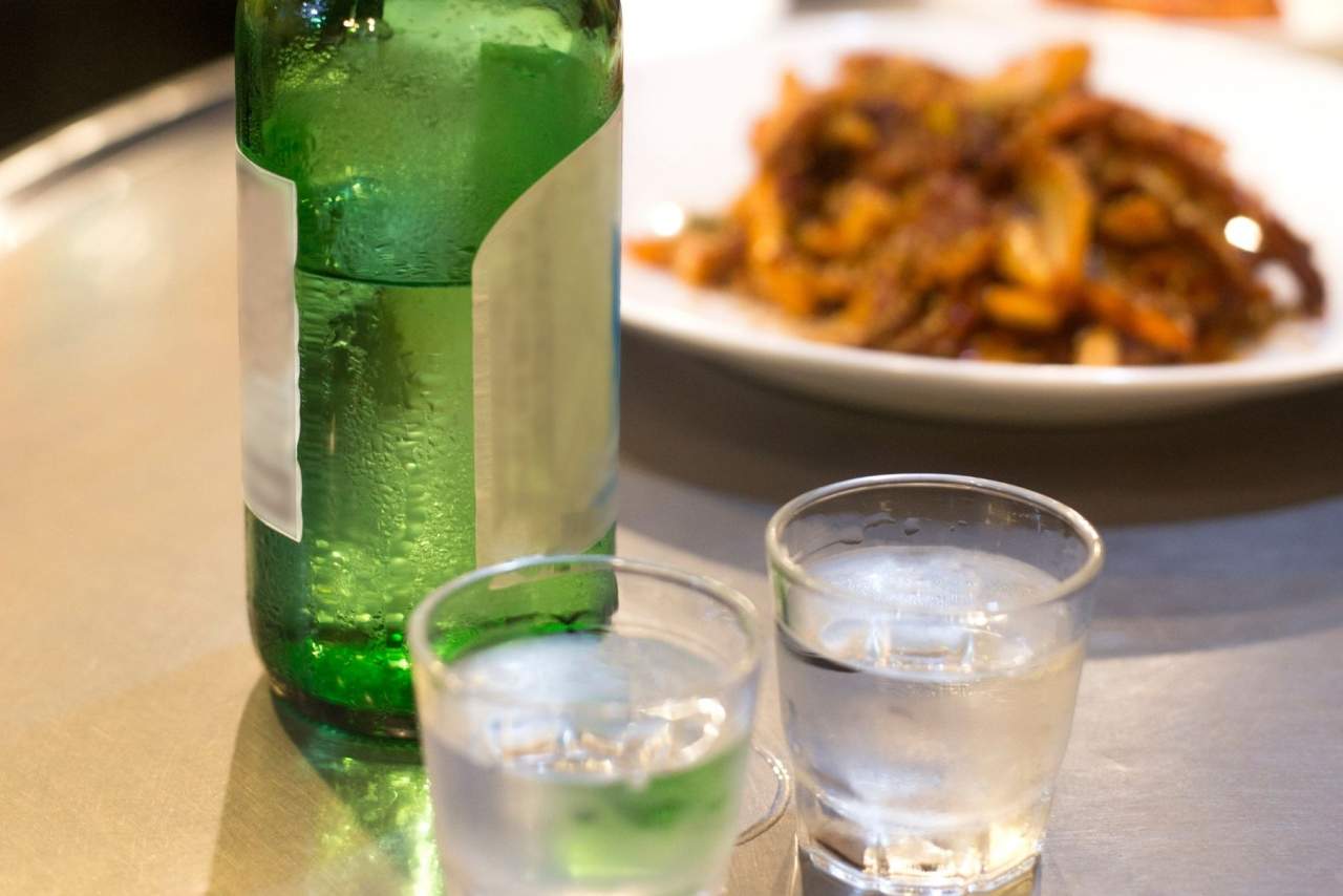 ¿Qué es el Soju? Una historia detrás de cada licor