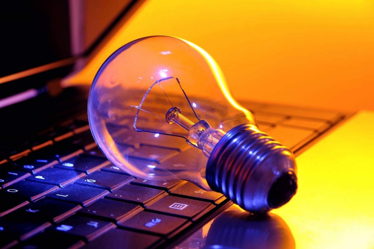 Gurú Energía: Ahorrar en la factura de la luz es posible con esta empresa española