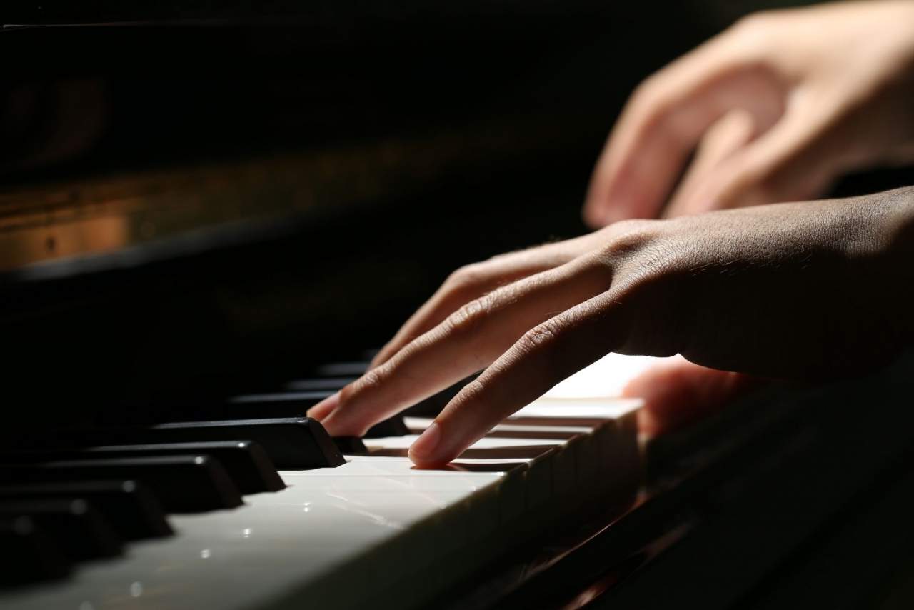El nuevo single de Abel Jazz: Los héroes de verdad