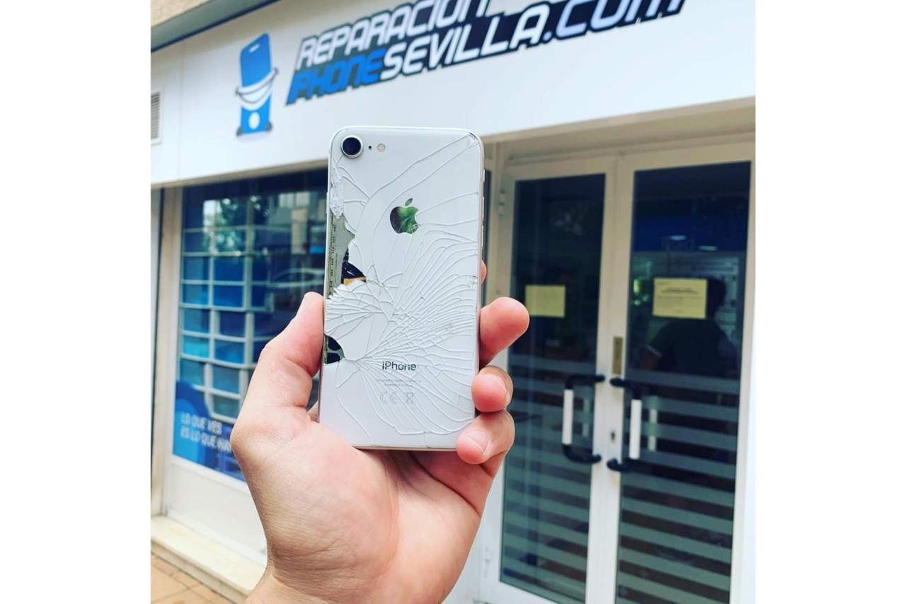 Arreglar un móvil en 30 minutos con Reparación de iPhone en Sevilla