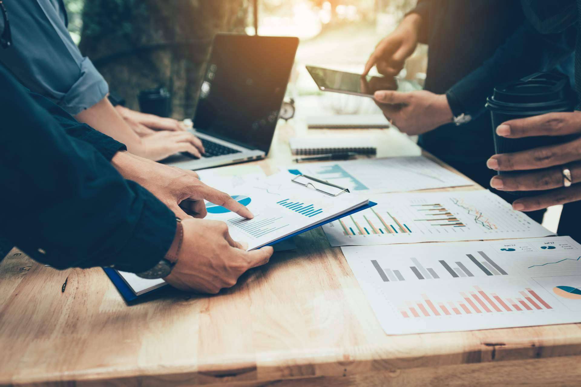 La venta de empresas se reactiva en España según Abogado de Empresa