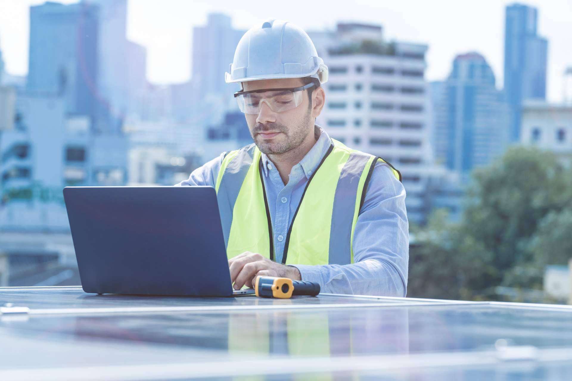 Ingeniería MASRED Baleares: la empresa formada por ingenieros que permite el autoconsumo con subvención de energía solar