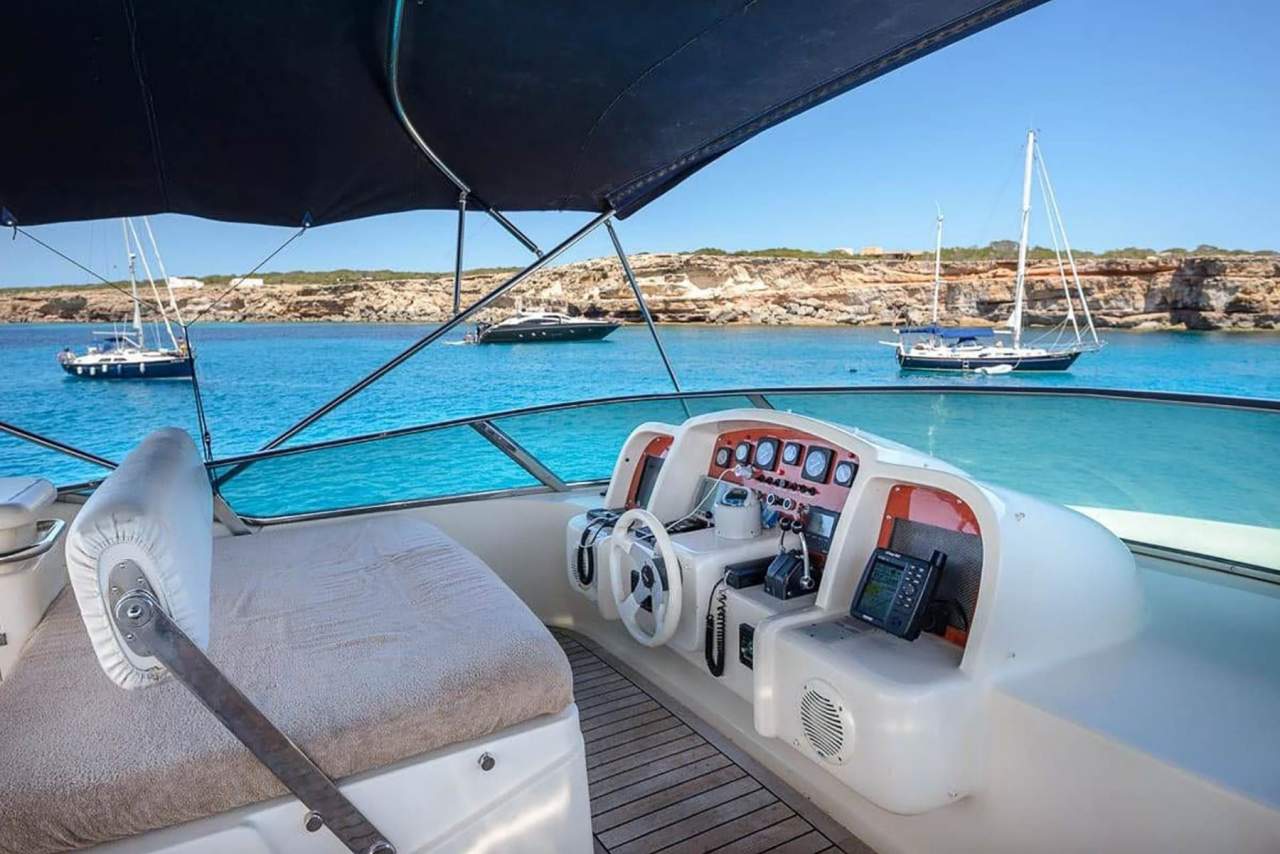 Sur la Mer: Dónde y cómo alquilar un barco en Alicante