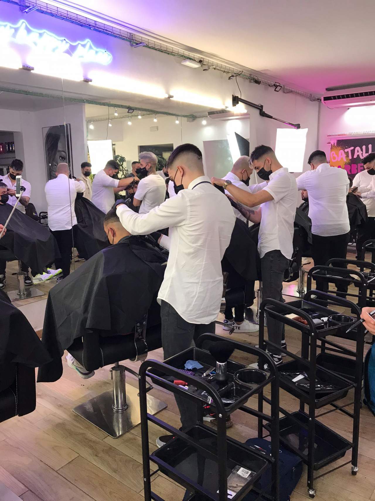 Academia Colors: Cursos de FP de peluquería
