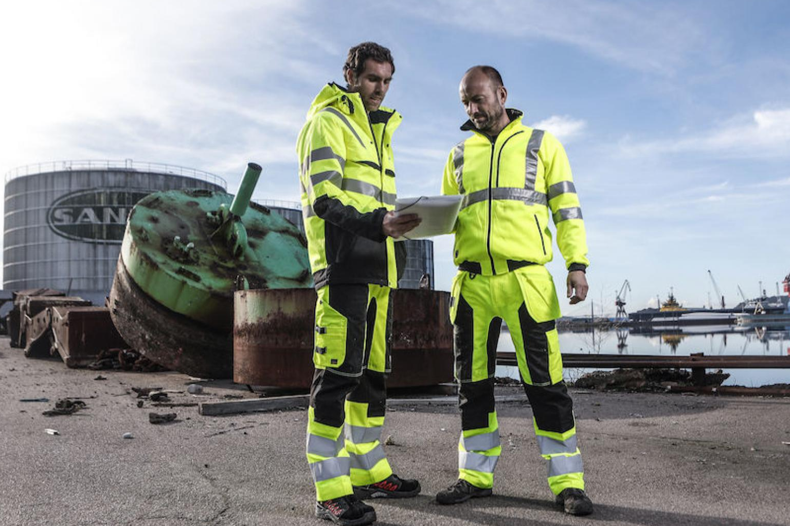 Así son los uniformes de trabajo en Stampalo