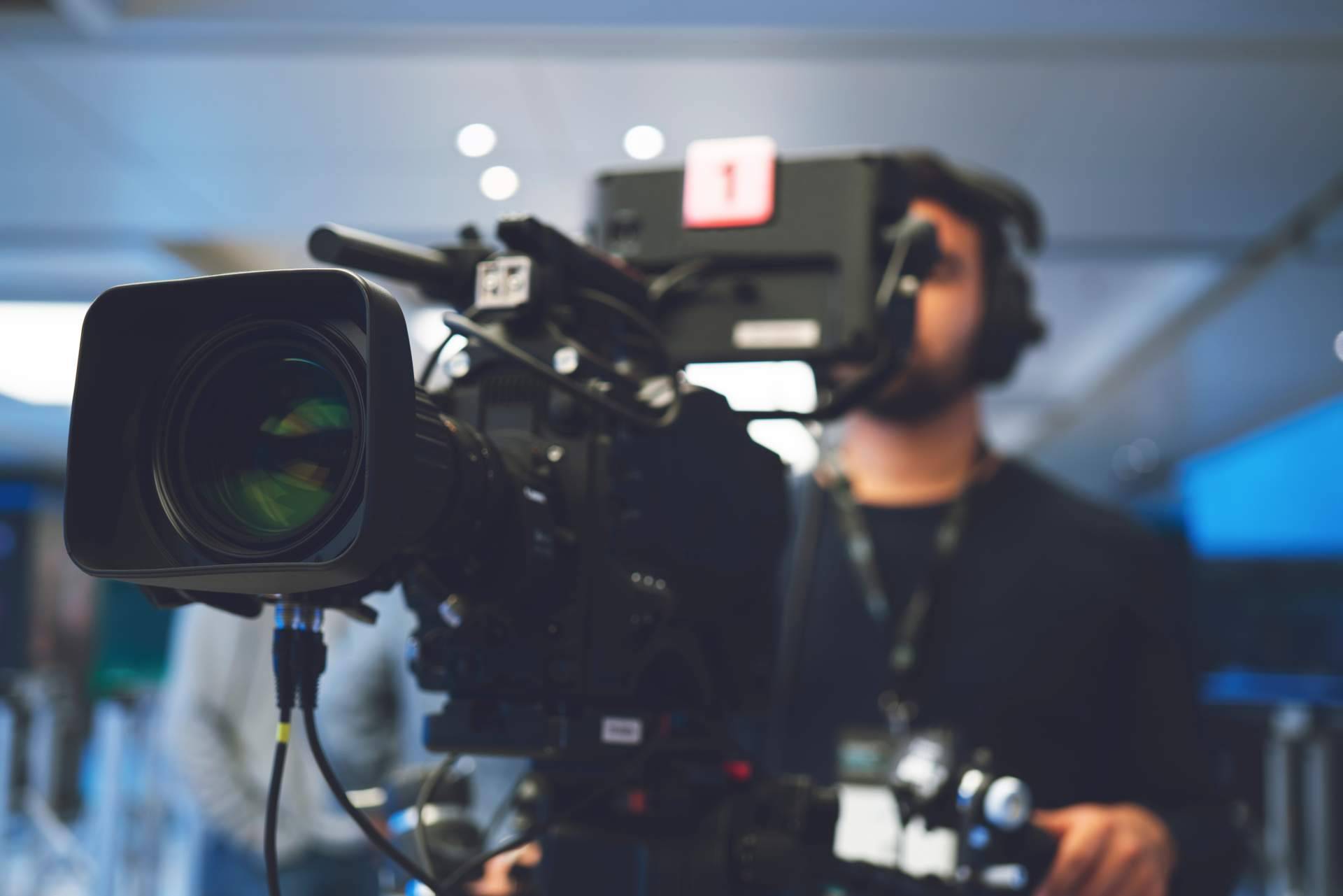Producción audiovisual profesional para las empresas, por ABCésar Group