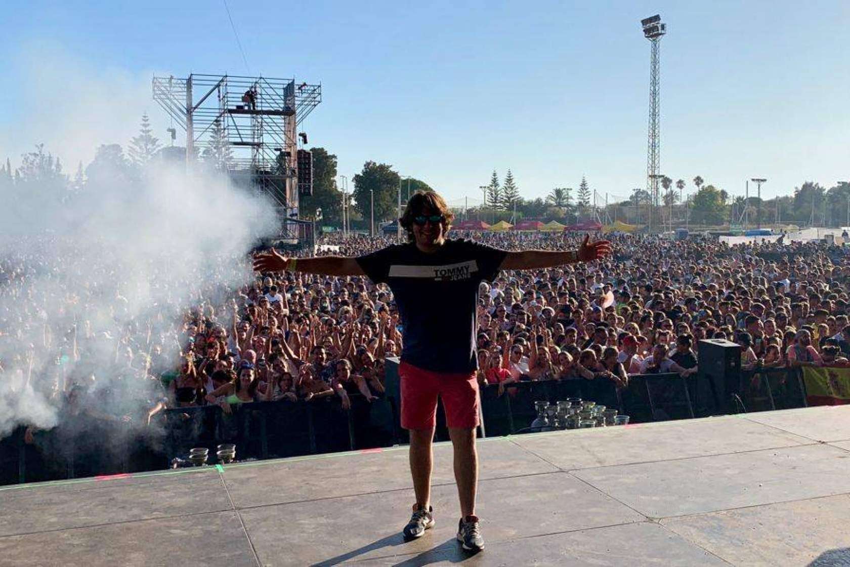 Kuky Fuego: de personaje televisivo a ser una de las personas con más contactos en España
