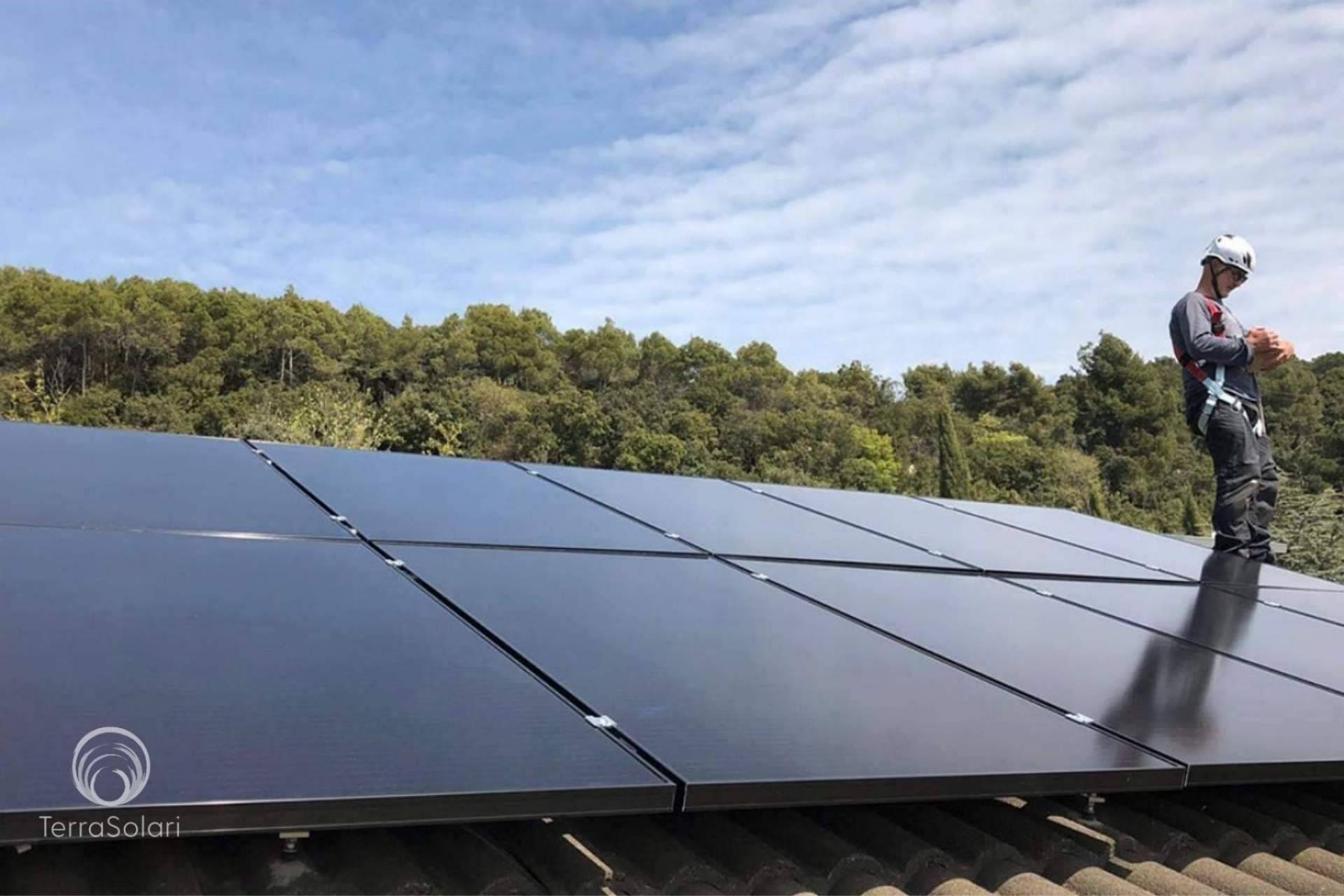 TerraSolari: subvenciones económicas para instalar placas solares en la vivienda
