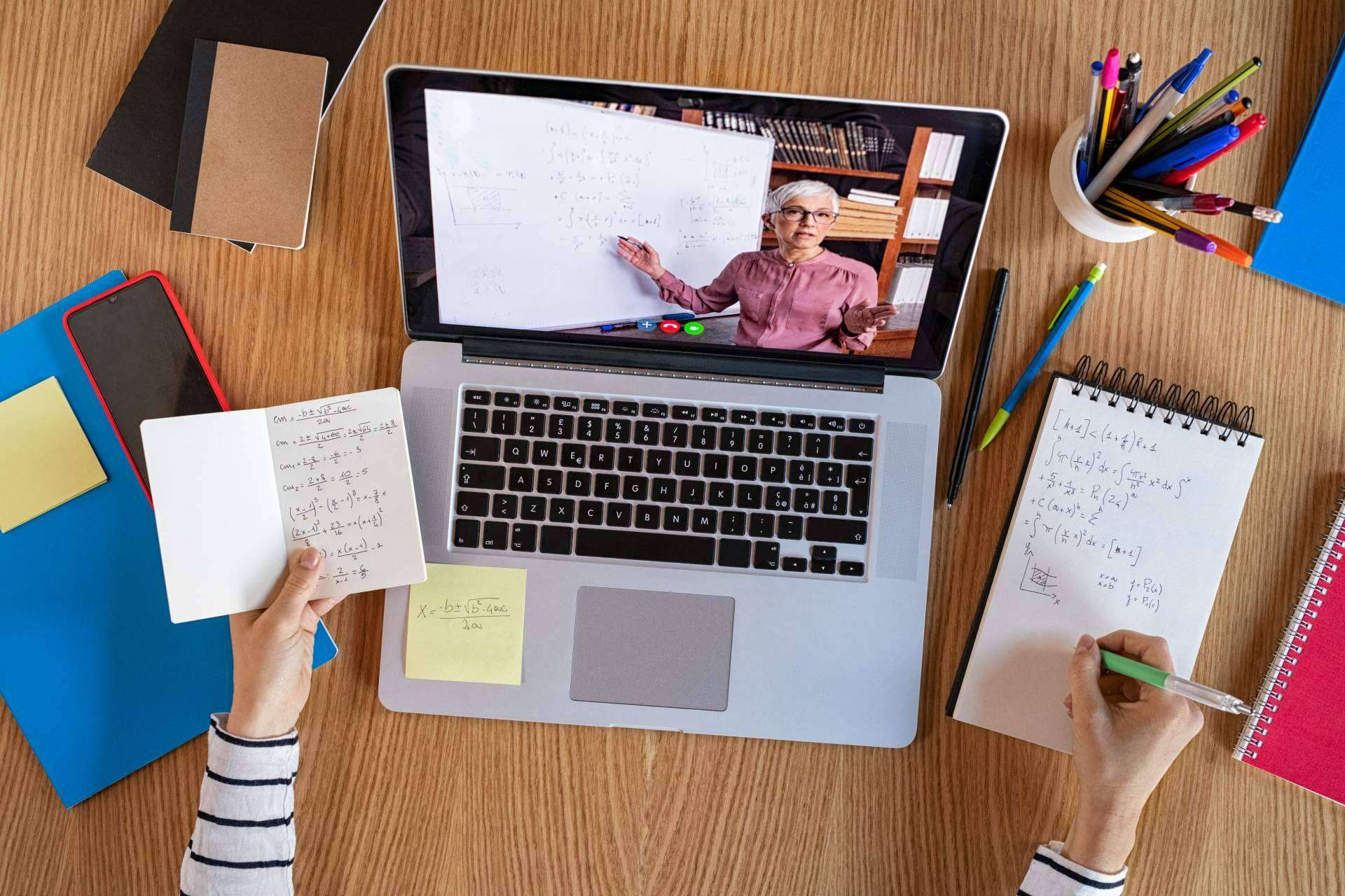 El libro Metaaprendizaje en matemáticas y ciencias es una guía para rediseñar la educación matemática y científica