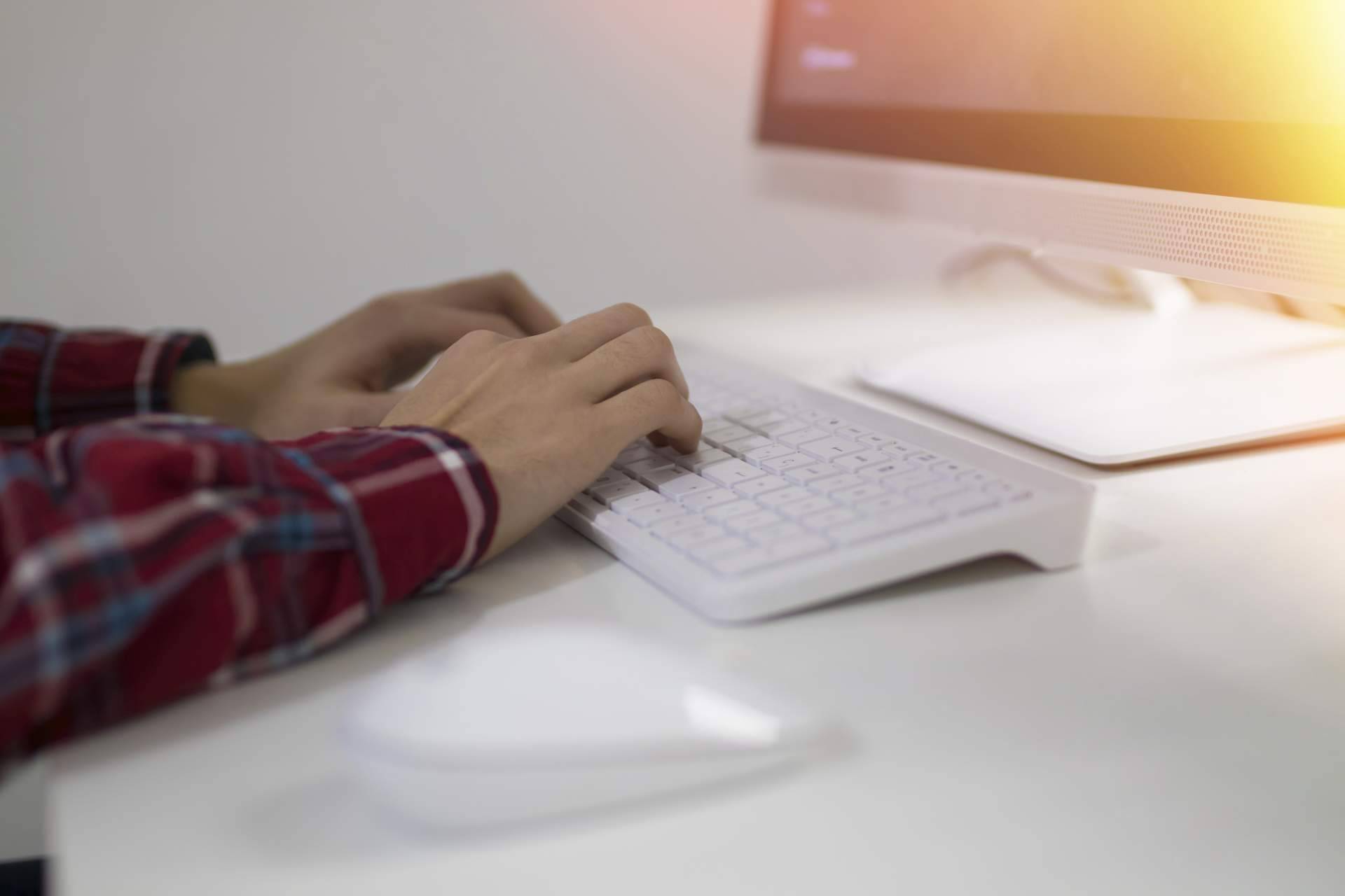 Vivir de una pasión y crear academia online para vender cursos y formaciones gracias a Ulises Project