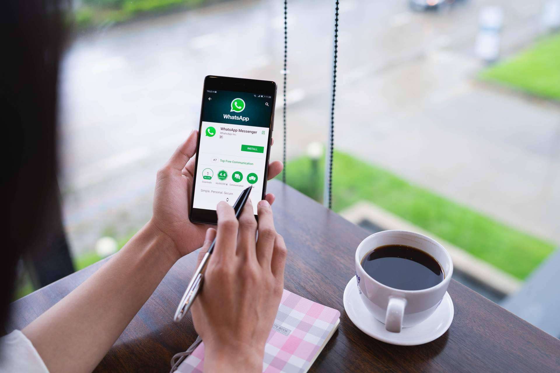 Roberto Valverde recomienda la mejor opción para las empresas: Whatsapp Business