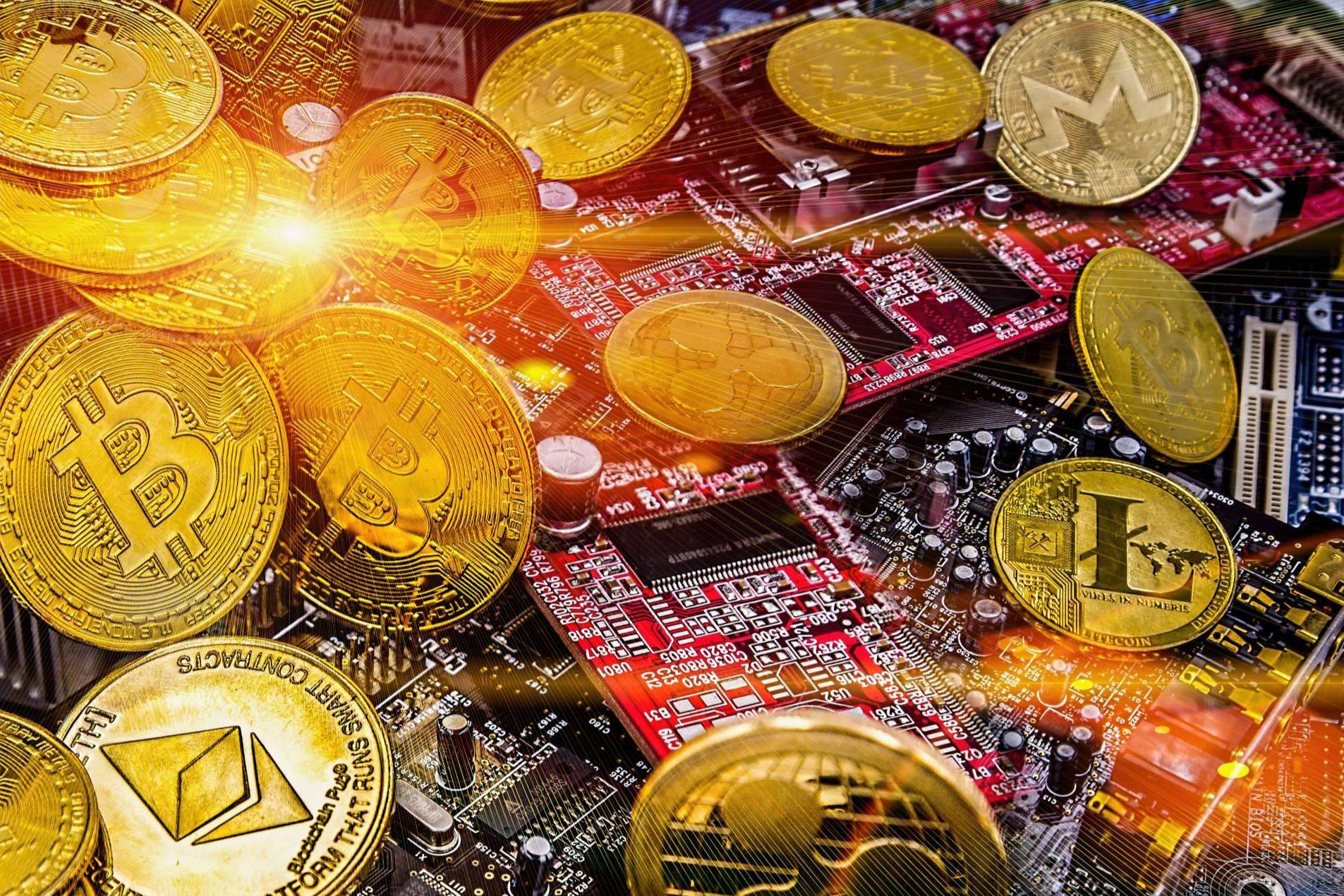 Servicios en tributación de minado de criptomonedas con Ilia Consulting