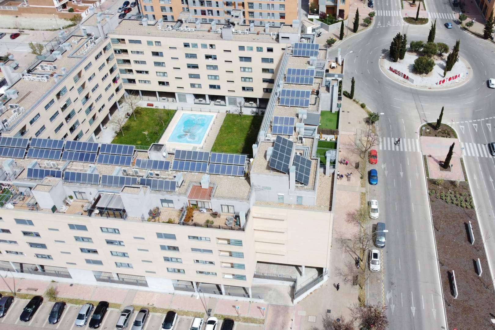 Las ventajas de las instalaciones solares compartidas, según Prime Energy
