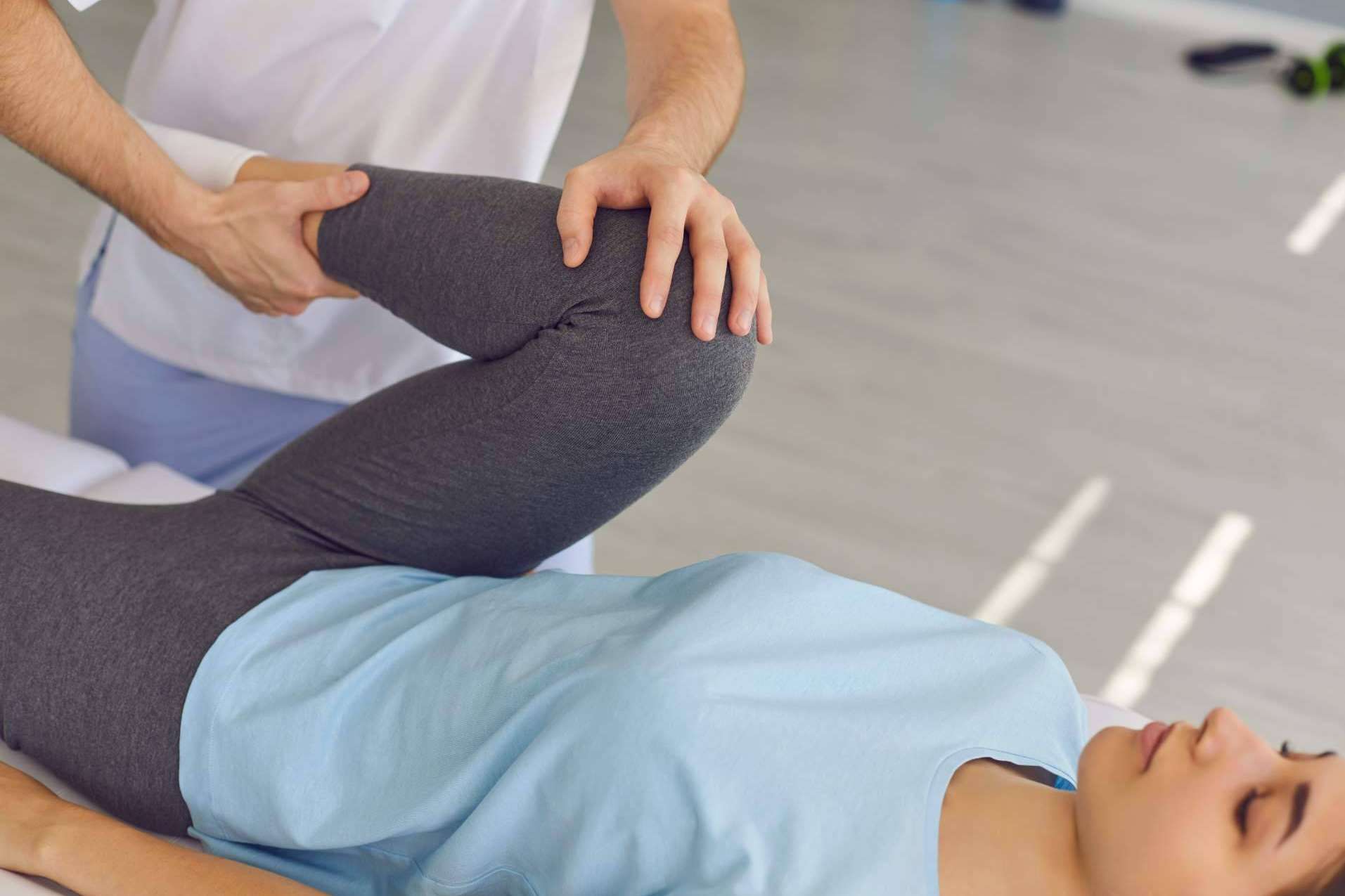Clínica Viasalud: una solución eficaz ante el dolor lumbar es la fisioterapia
