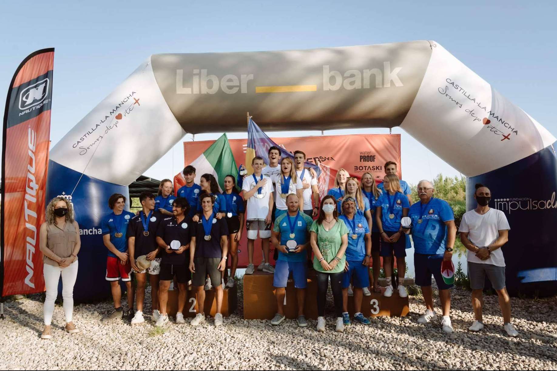 BOTASKI Seseña Waterski Complex organiza un año más en sus instalaciones el Campeonato de Europa de Esquí Náutico IWWF