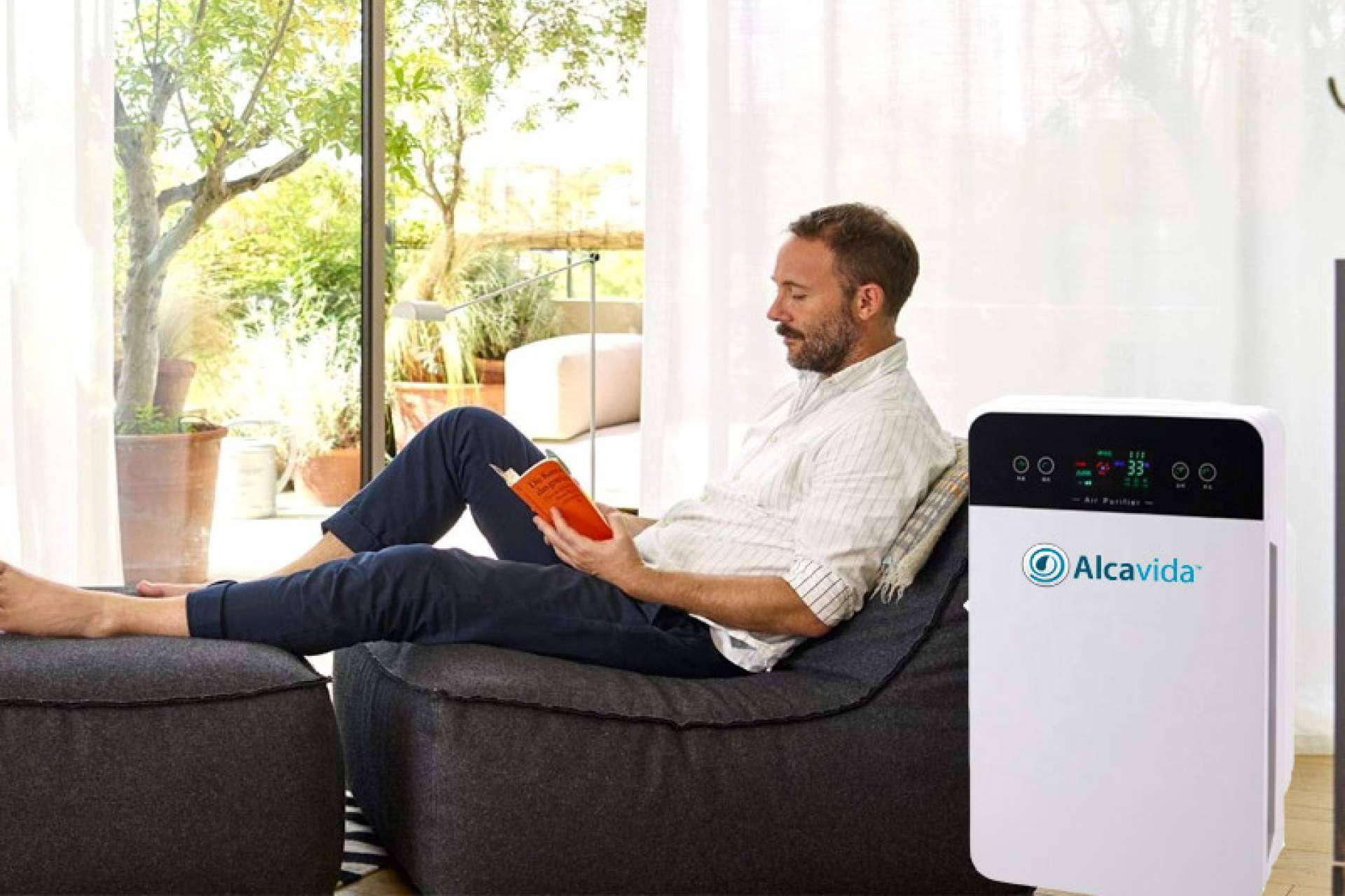Purificador de aire Alcavida con filtro HEPA y luz UV