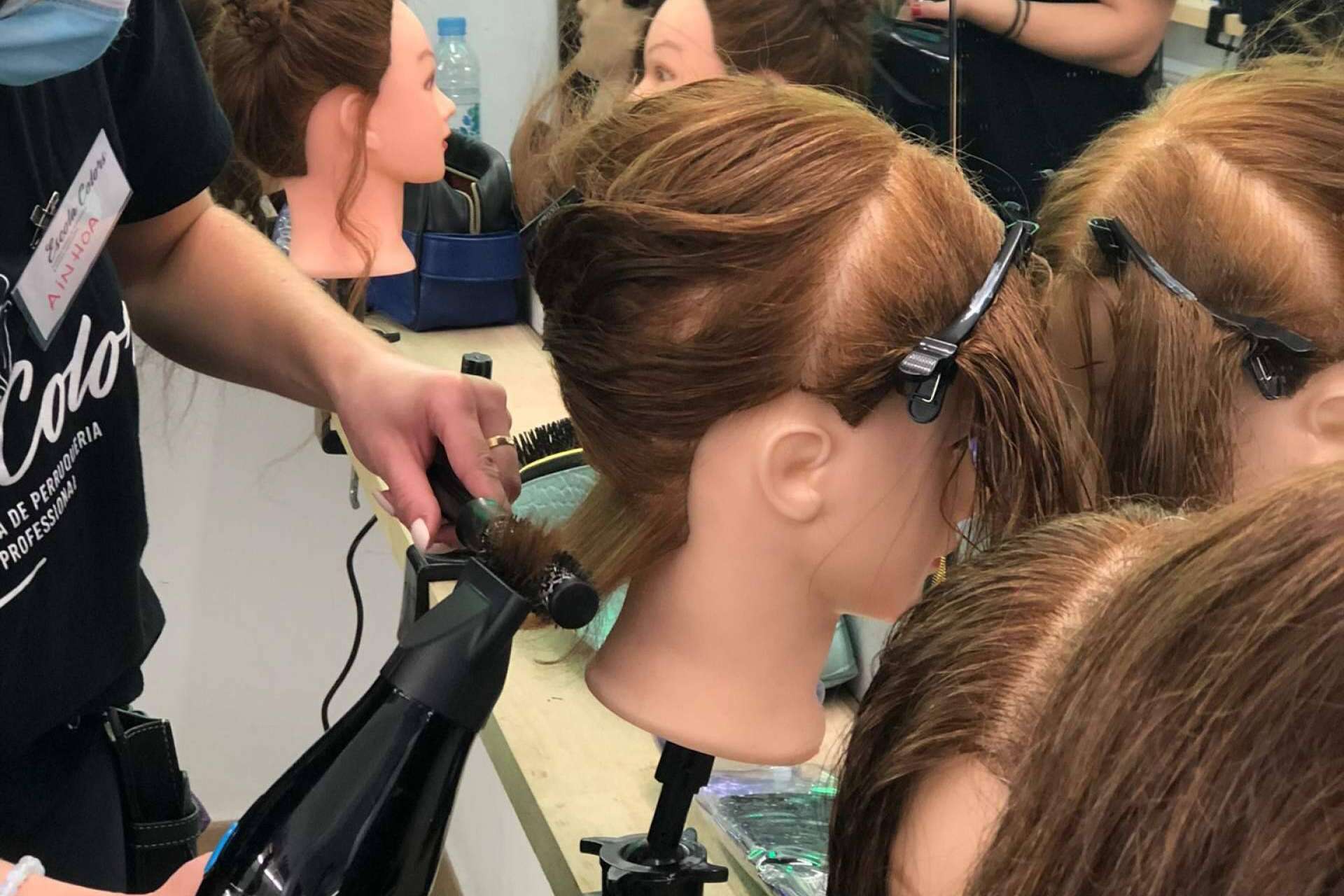 Academia Colors: un modelo de franquicia con numerosas ventajas para el sector de la estética y la peluquería