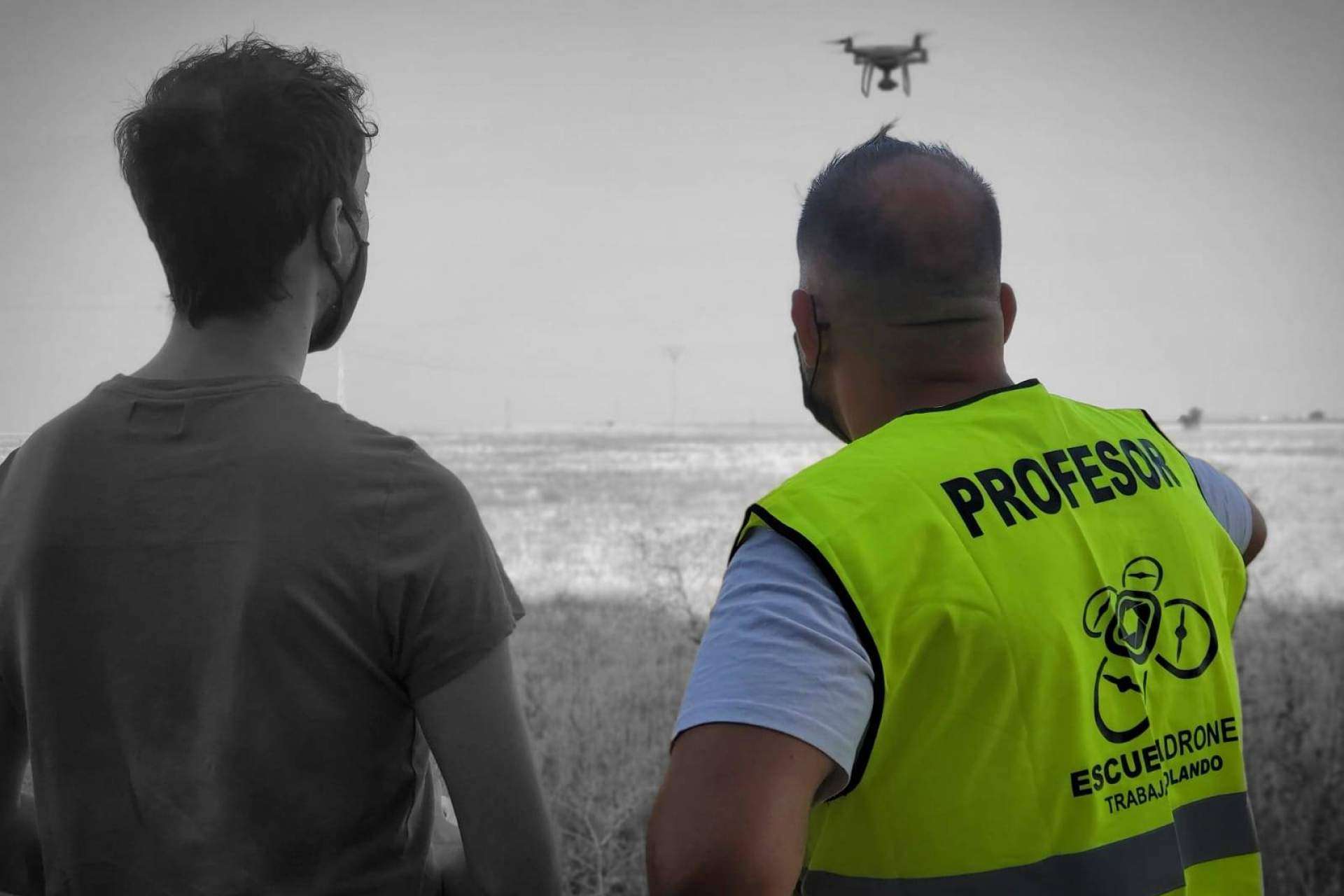 La primera empresa a nivel nacional en hacer 11 vuelos con drones en un día en la Comunidad de Madrid, Aeroescuela Xtreme