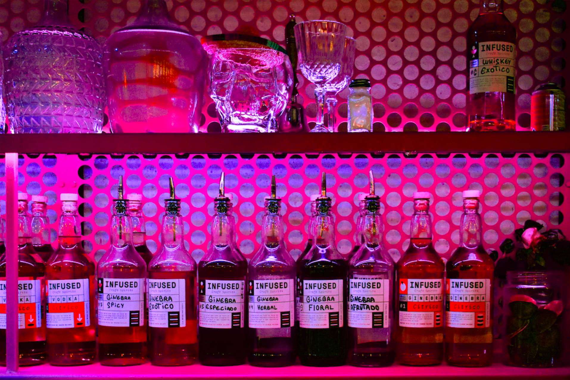 La coctelería Enbabia Infused se consolida como el espacio de referencia y moda en Madrid de Party Area