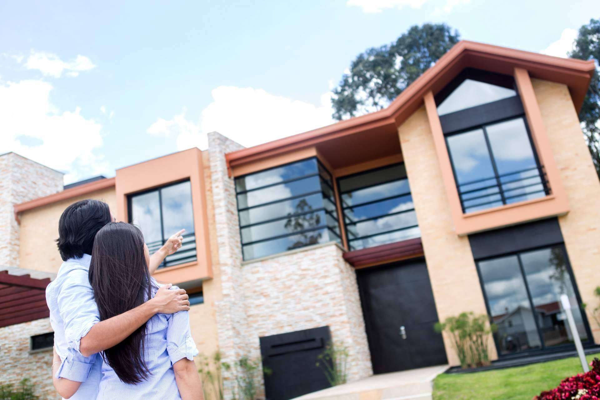 La directora de la inmobiliaria Corins Homes, Corina Mitrofan, ofrece servicios de personal shopper inmobiliario