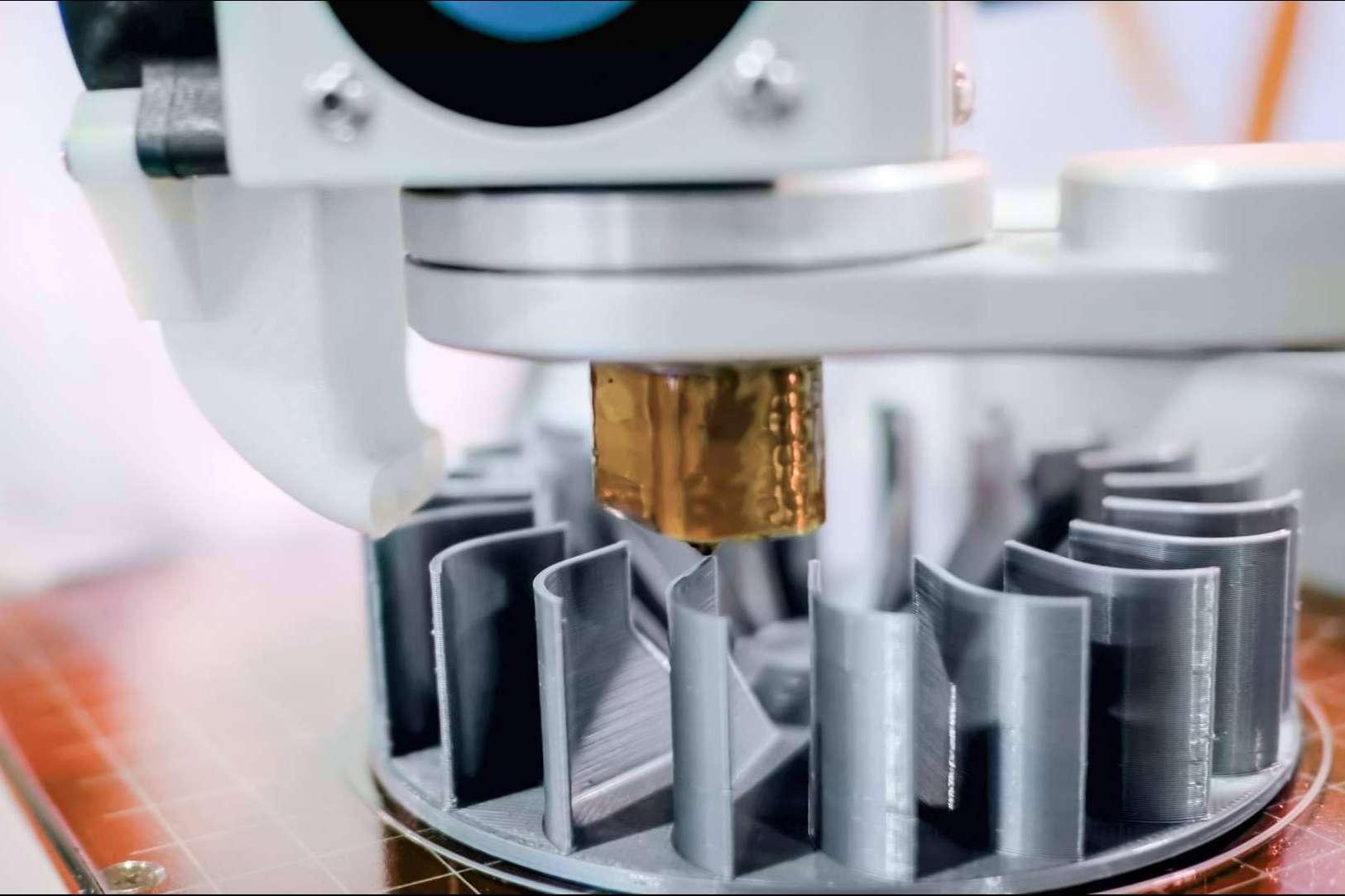 La impresora con una superficie de impresión más amplia que garantiza las mejores impresiones, las ventajas de Prusa P5 steel PRO HD XXL