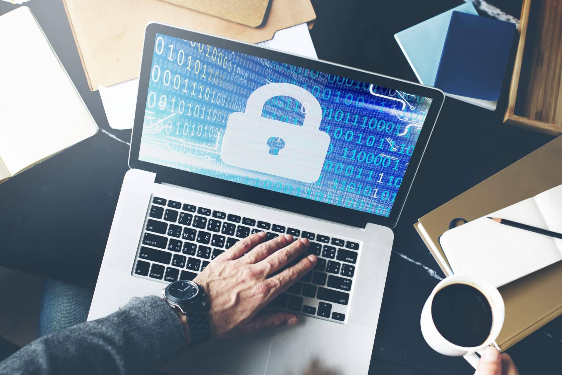 Salir de los ficheros de morosidad y eliminar publicaciones y noticias negativas de internet con TeBorramos, empresa que cuenta con abogados especialistas en el derecho al olvido