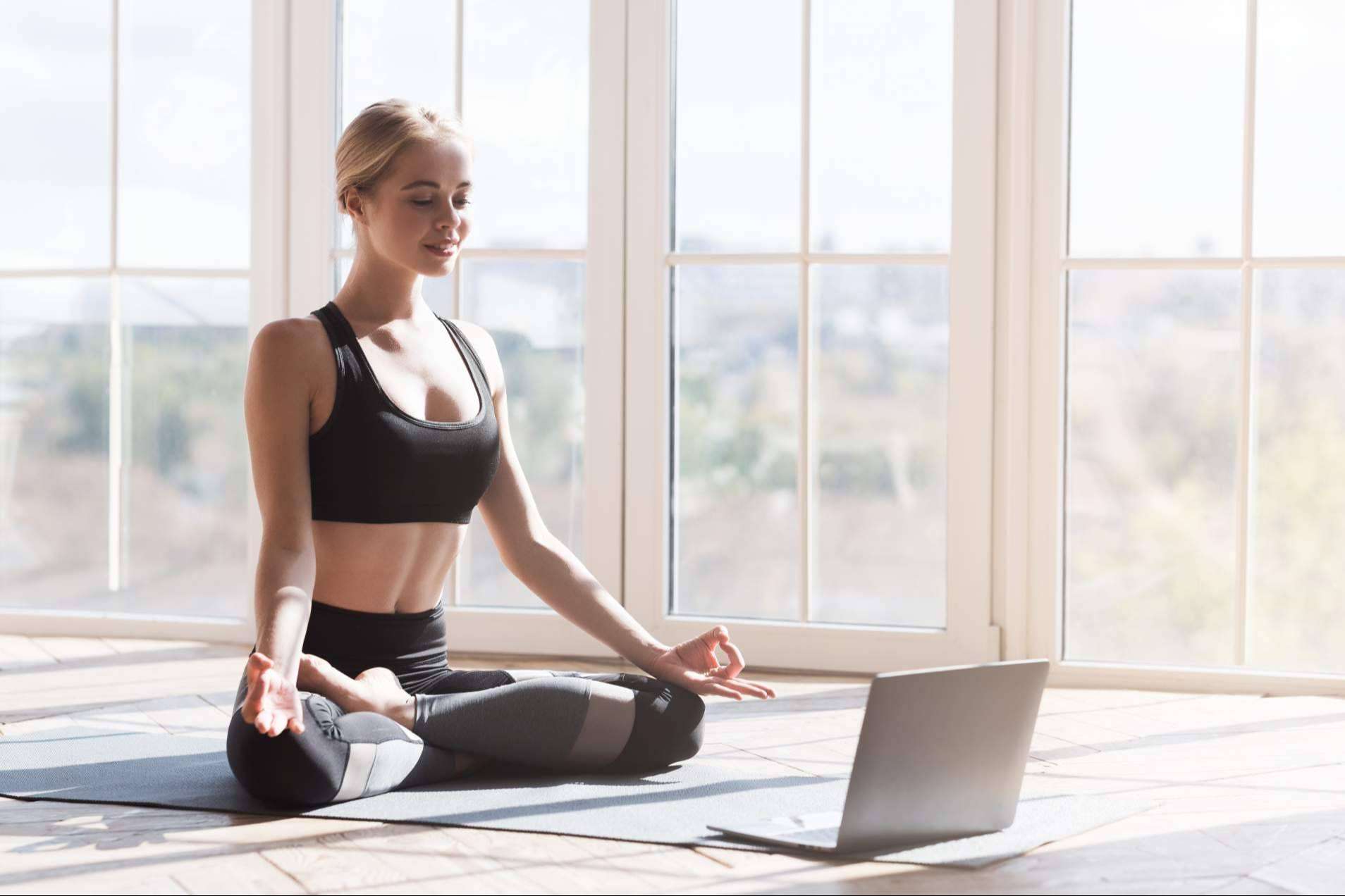 Unos de los mejores profesorados de yoga online