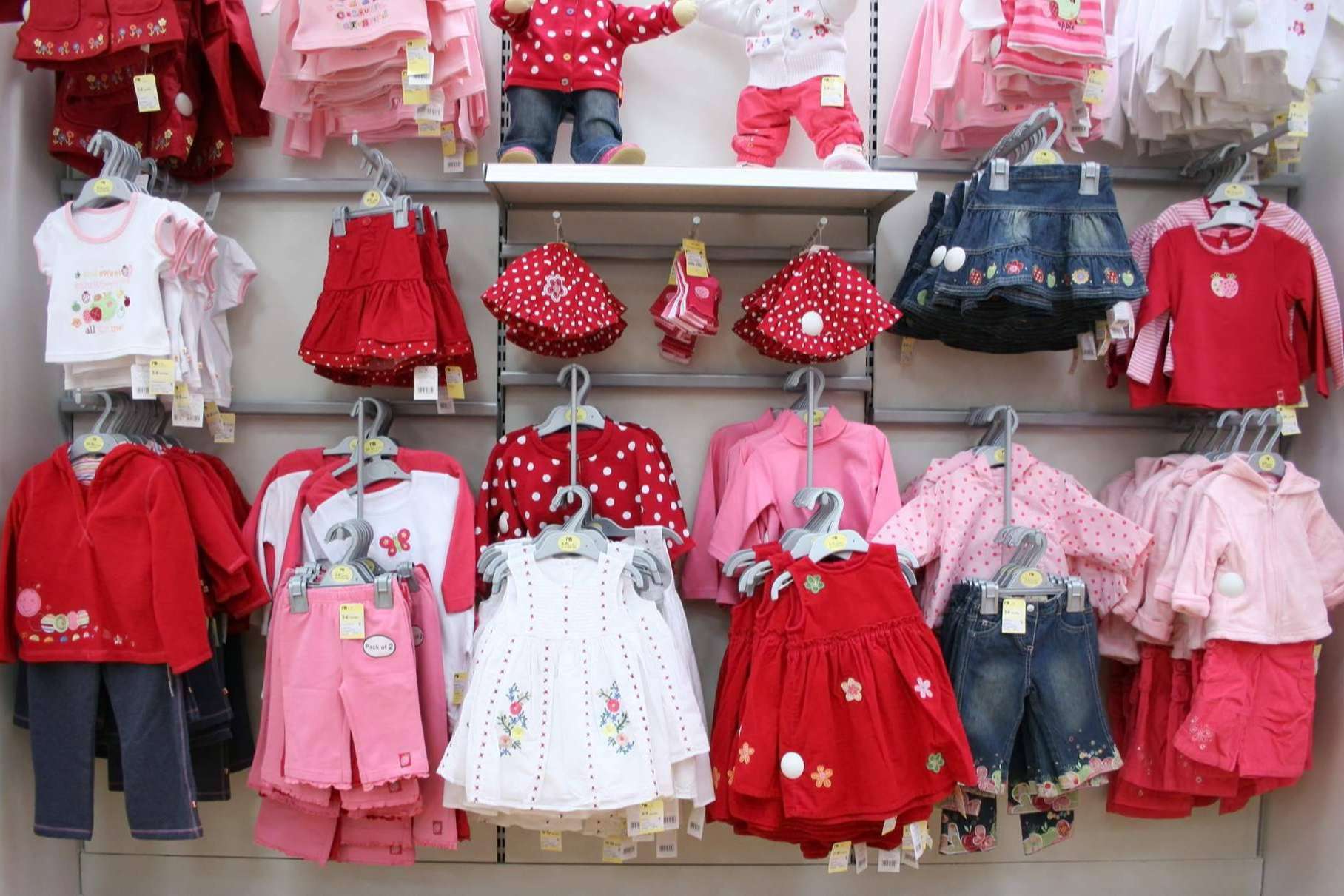 Vestir a los pequeños de la casa con ropa de calidad, bonita y a excelentes precios en Ropita de Nenes