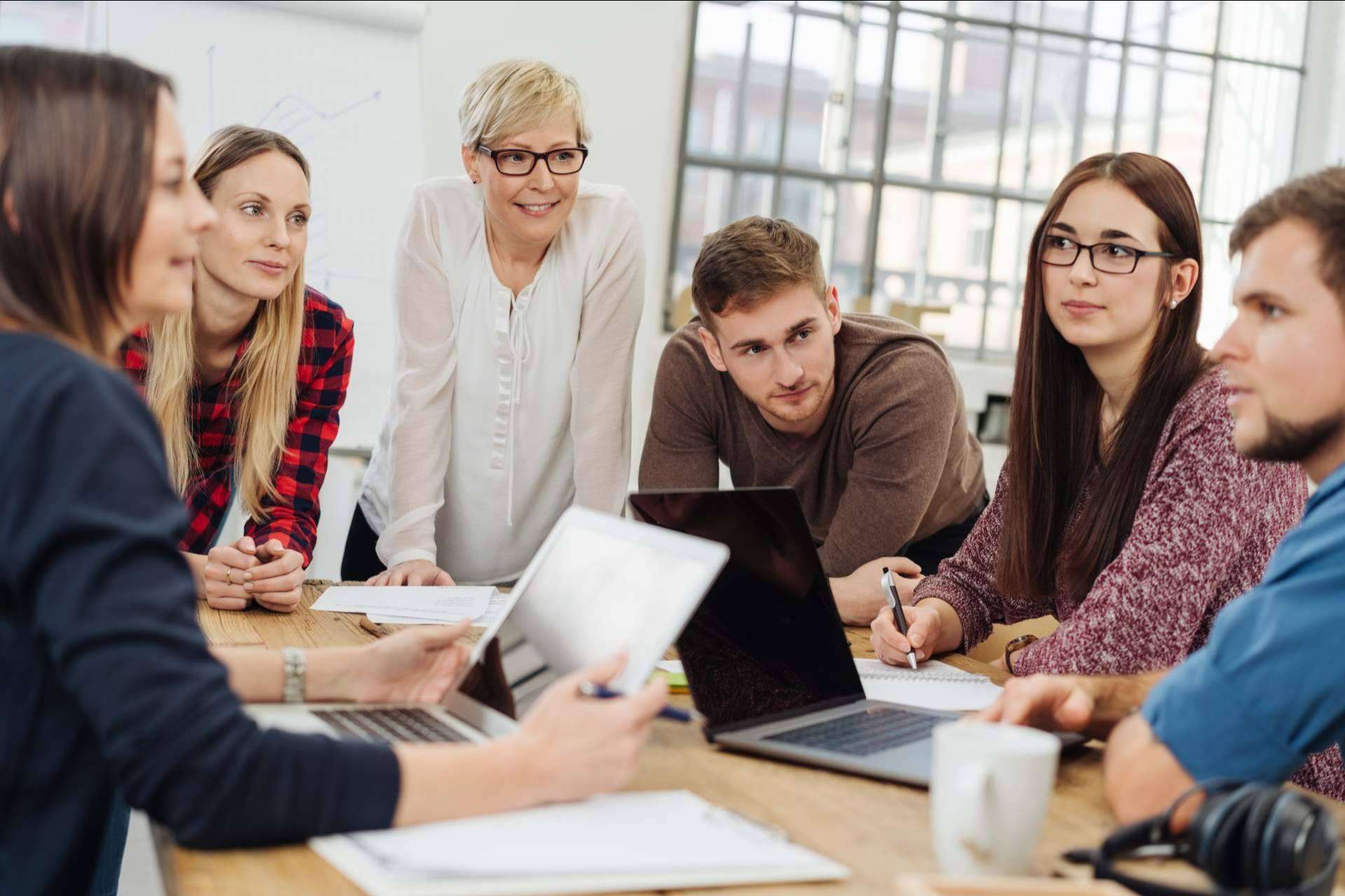 Cursos homologados para el profesorado activo y para opositores a profesorado en AFOE