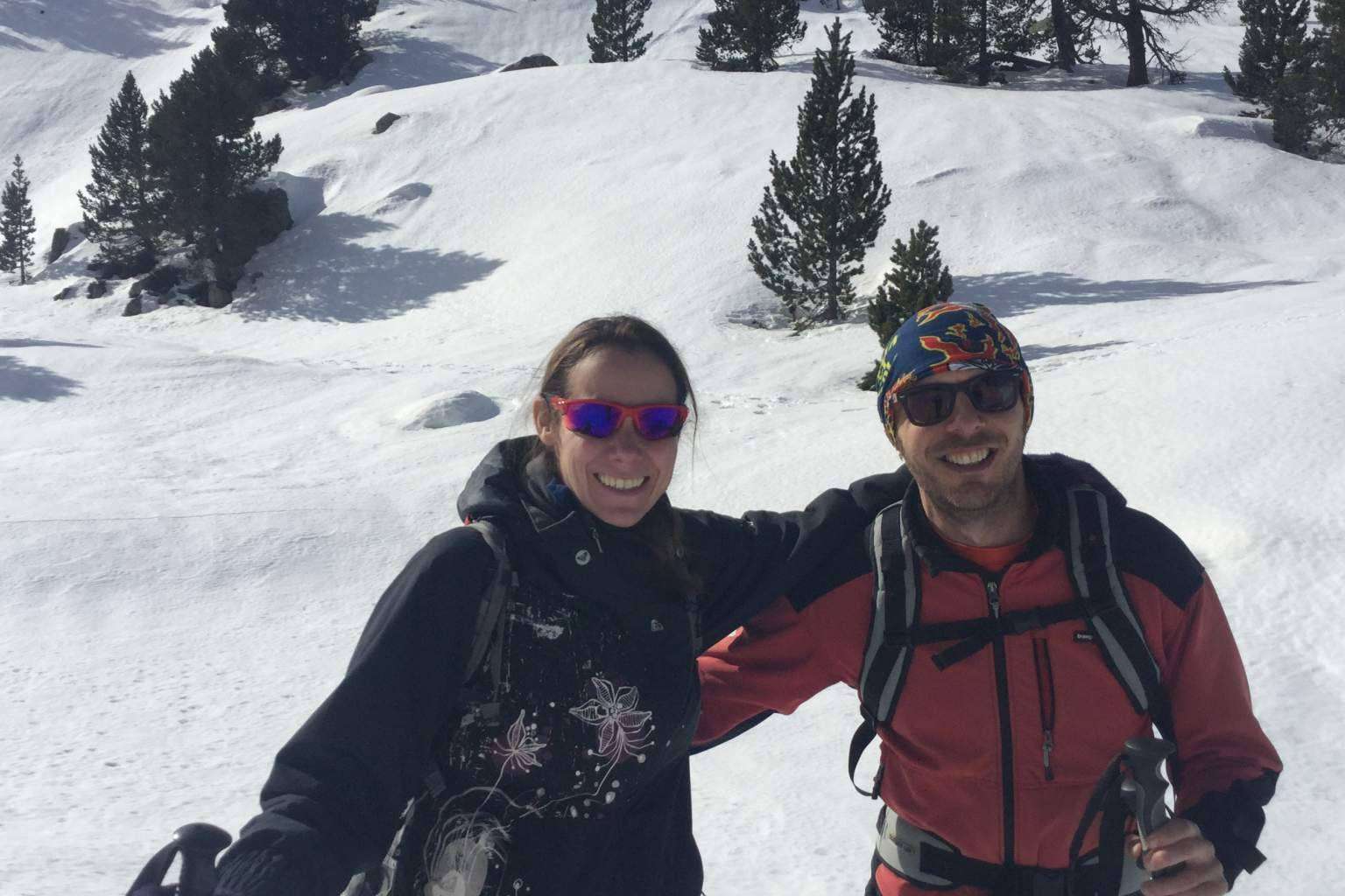 Las aventuras detrás de las excursiones con raquetas de nieve de la academia Vertical Challenge