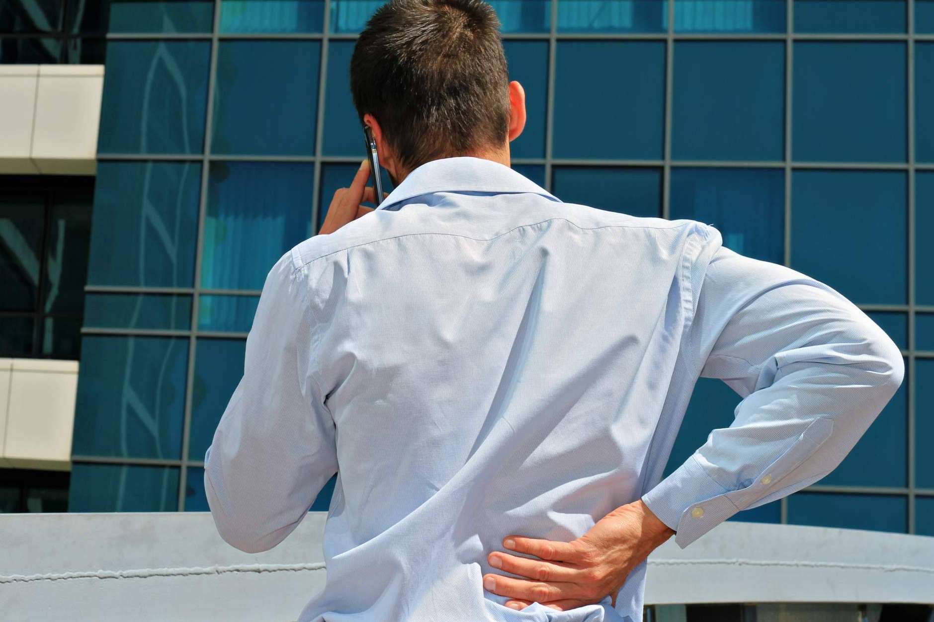 La quiropráctica para evitar el absentismo en empresas, la propuesta de Centro de Medicina Quiropráctica