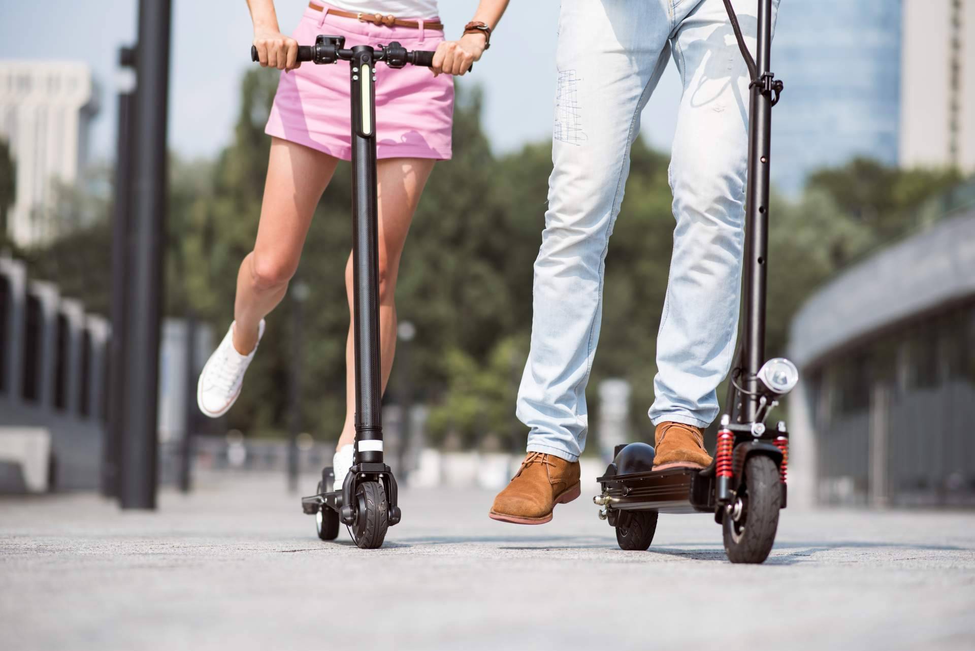 Los múltiples elementos que ofrece Talleres Lynx para personalizar patinetes eléctricos en Barcelona
