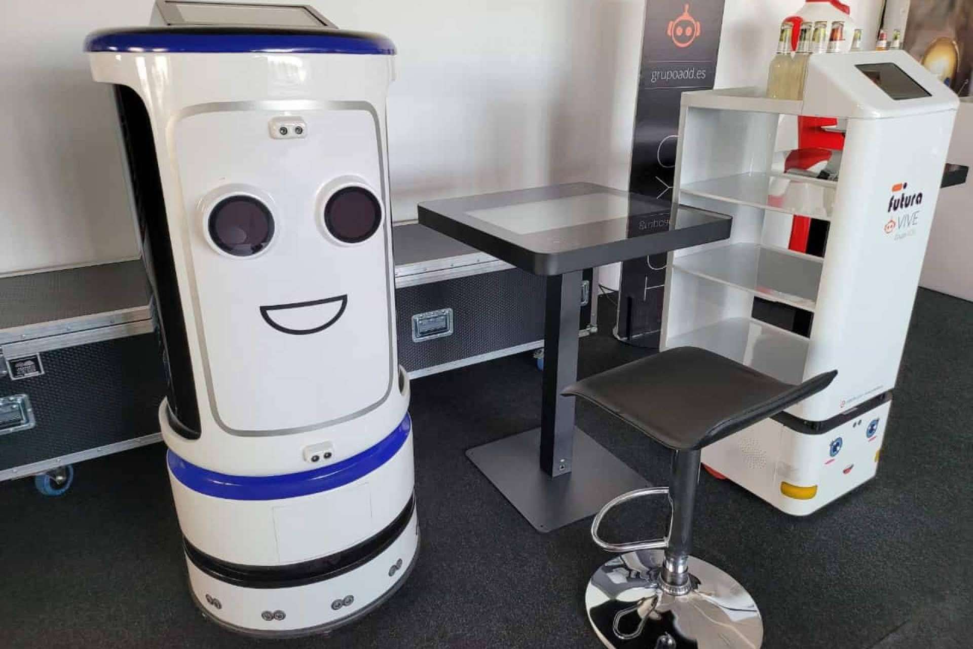 Futura Vive, robot camarero para hoteles y restaurantes
