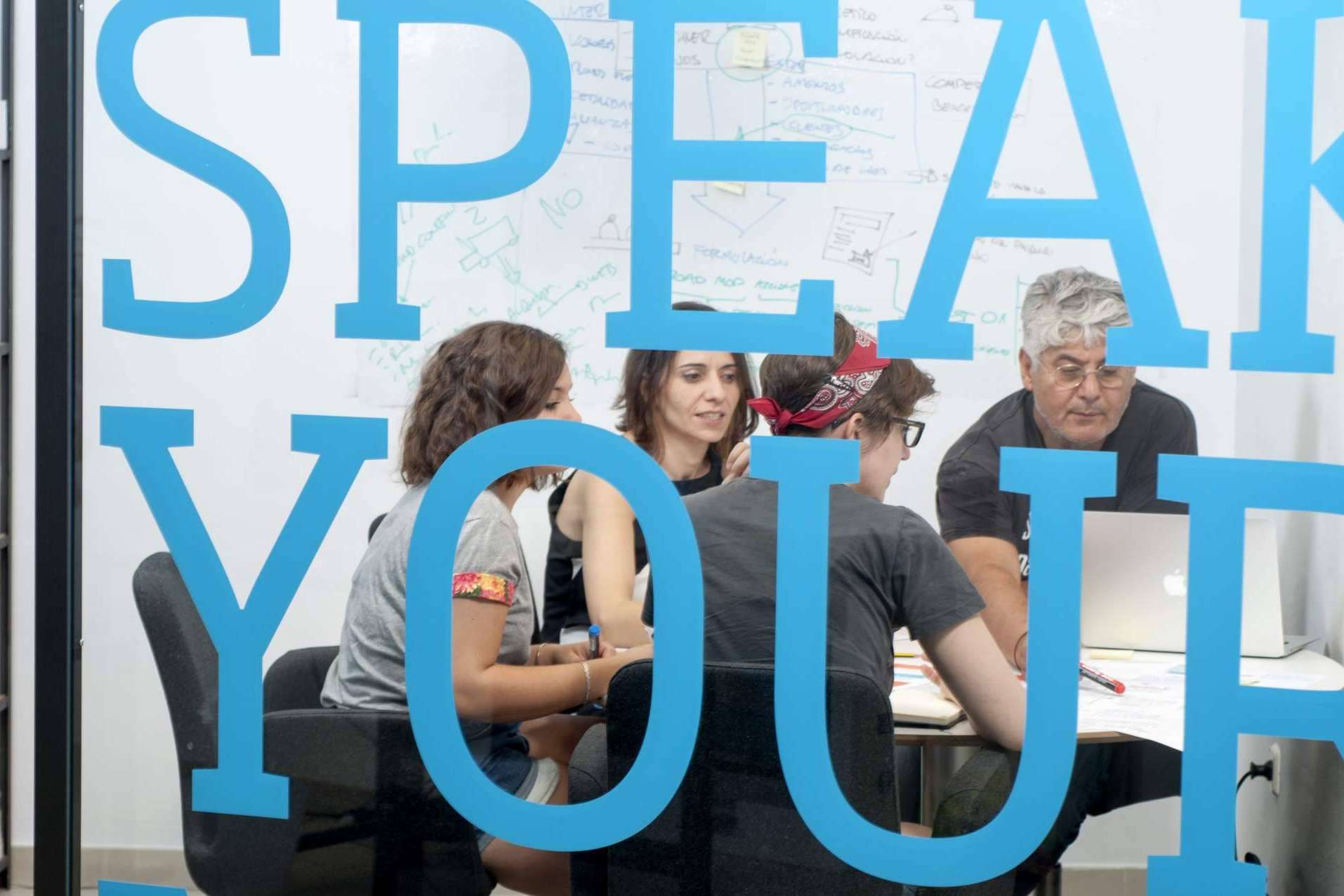 SAO Branding, un estudio creativo multidisciplinar especialista en marketing outsourcing que combina conocimiento, experiencia y valores