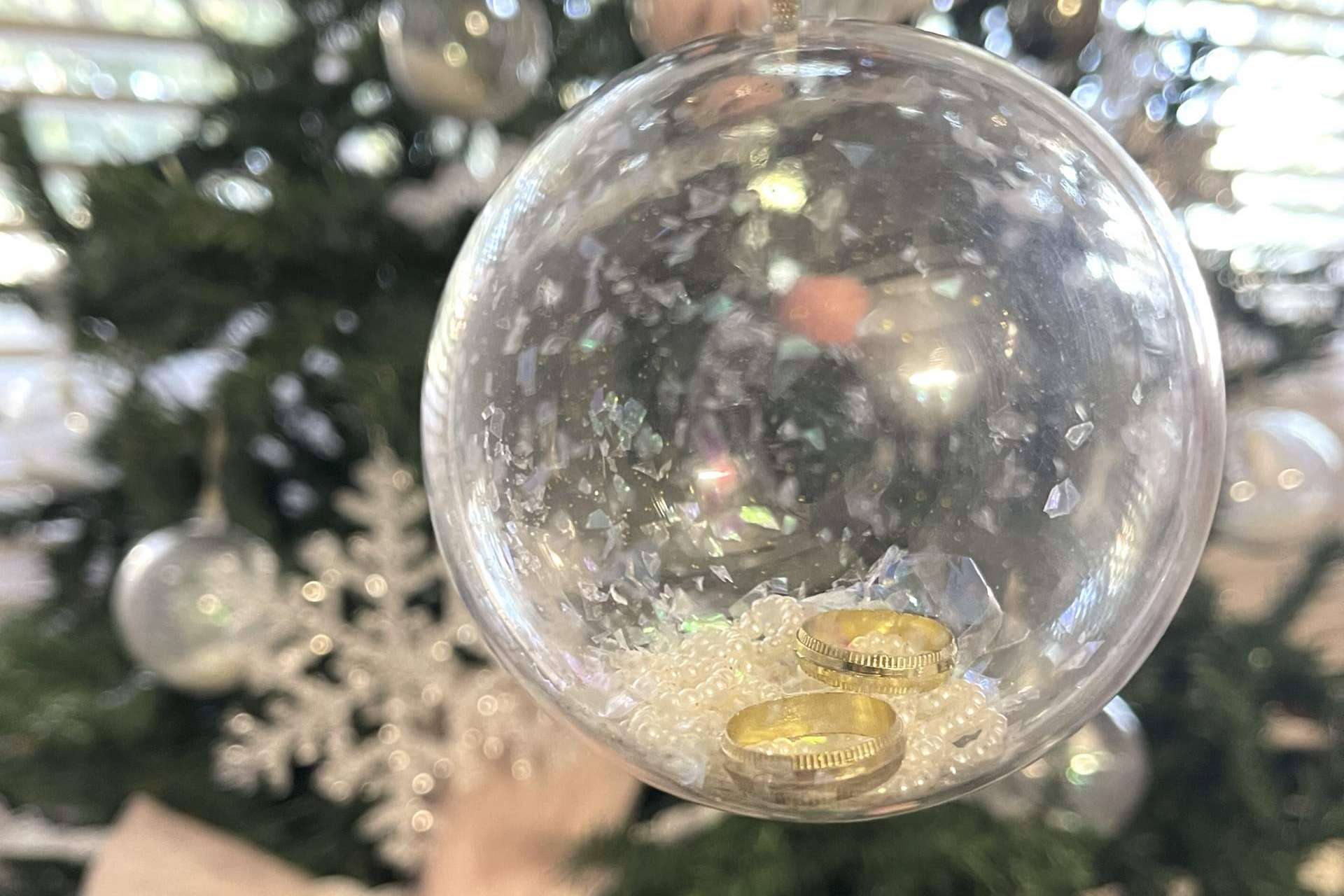 Aldeas Infantiles SOS colabora con Atelier de Bodas, la empresa junto a las familias en navidad