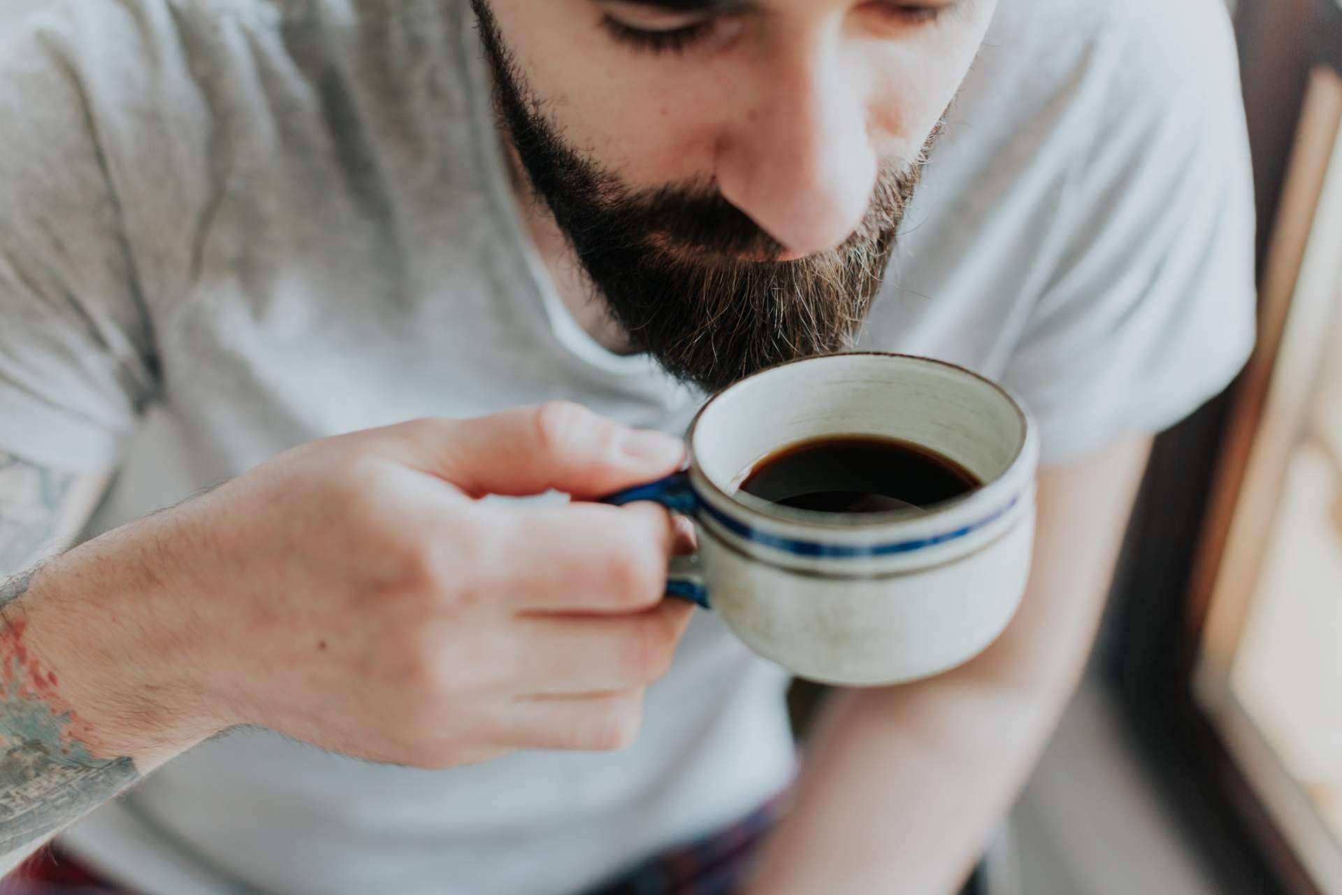 Syra Coffee explica la diferencia entre el café de especialidad y el café comercial