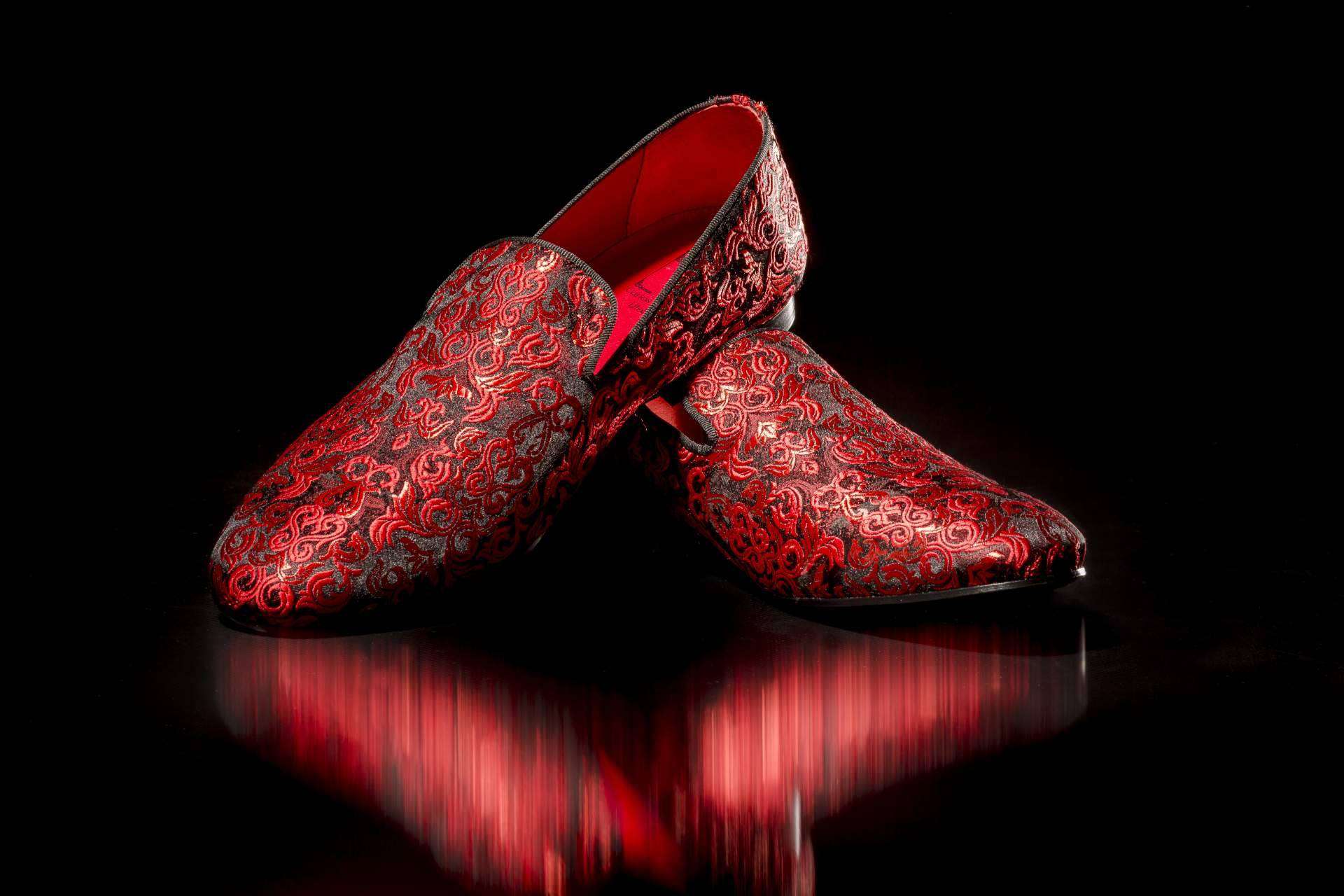 La colección de slippers de diseño de Carlos Espinosa