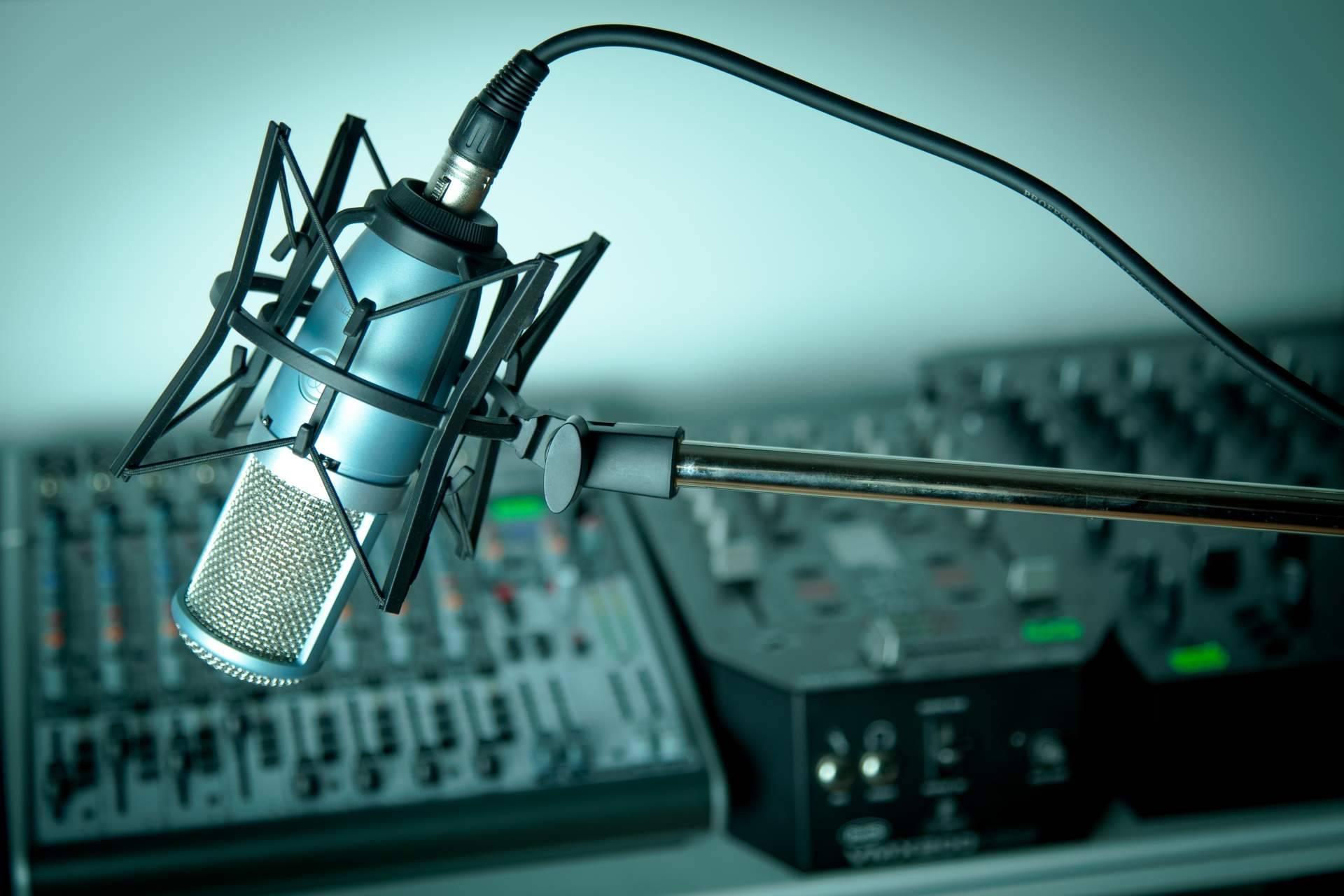¿Cómo es el curso de iniciación en locución y doblaje de Fernando Acaso?
