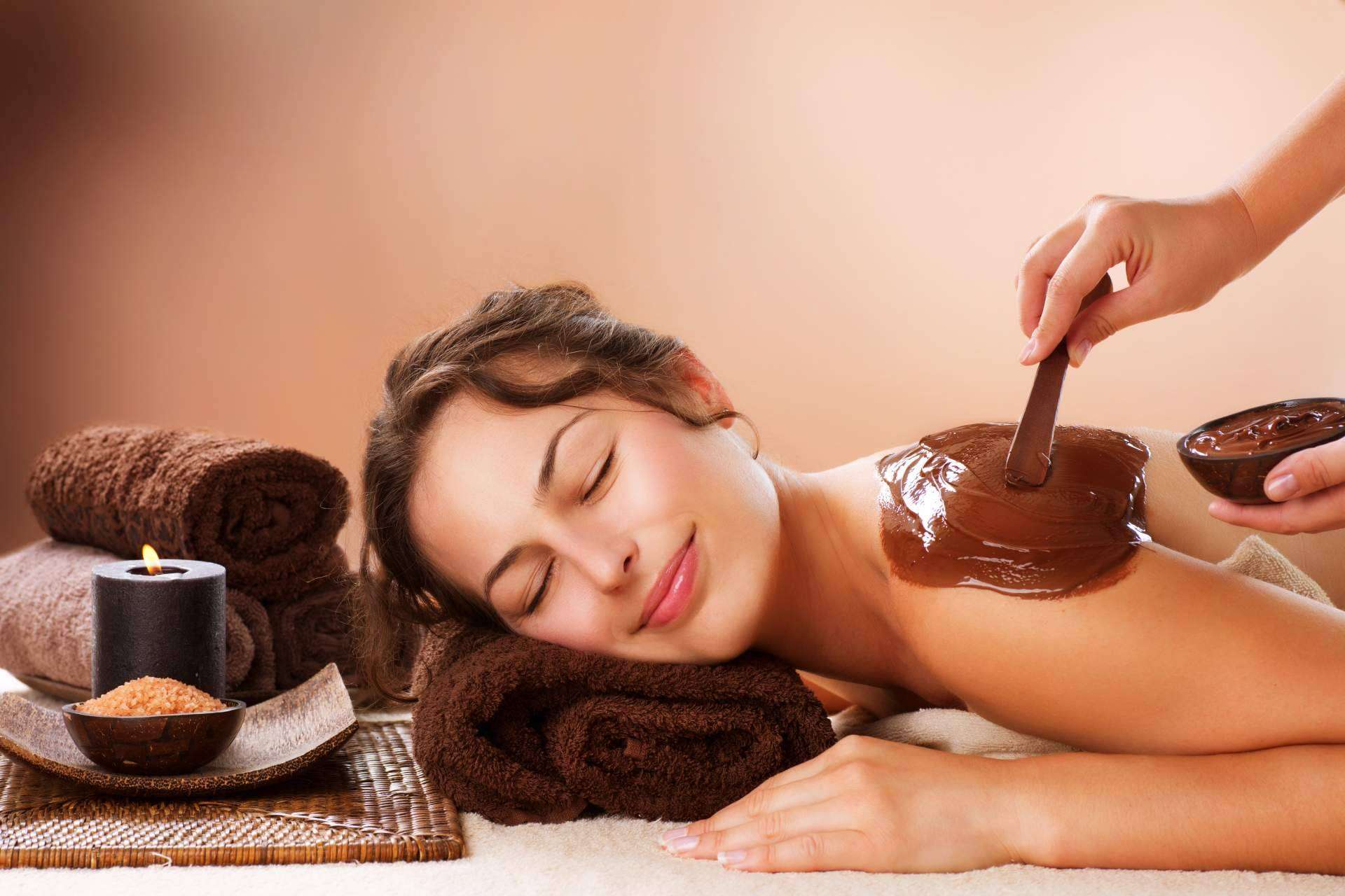 Chocolaterapia en pareja, un tratamiento estético y saludable en auge, por Crina Rus Beauty Center