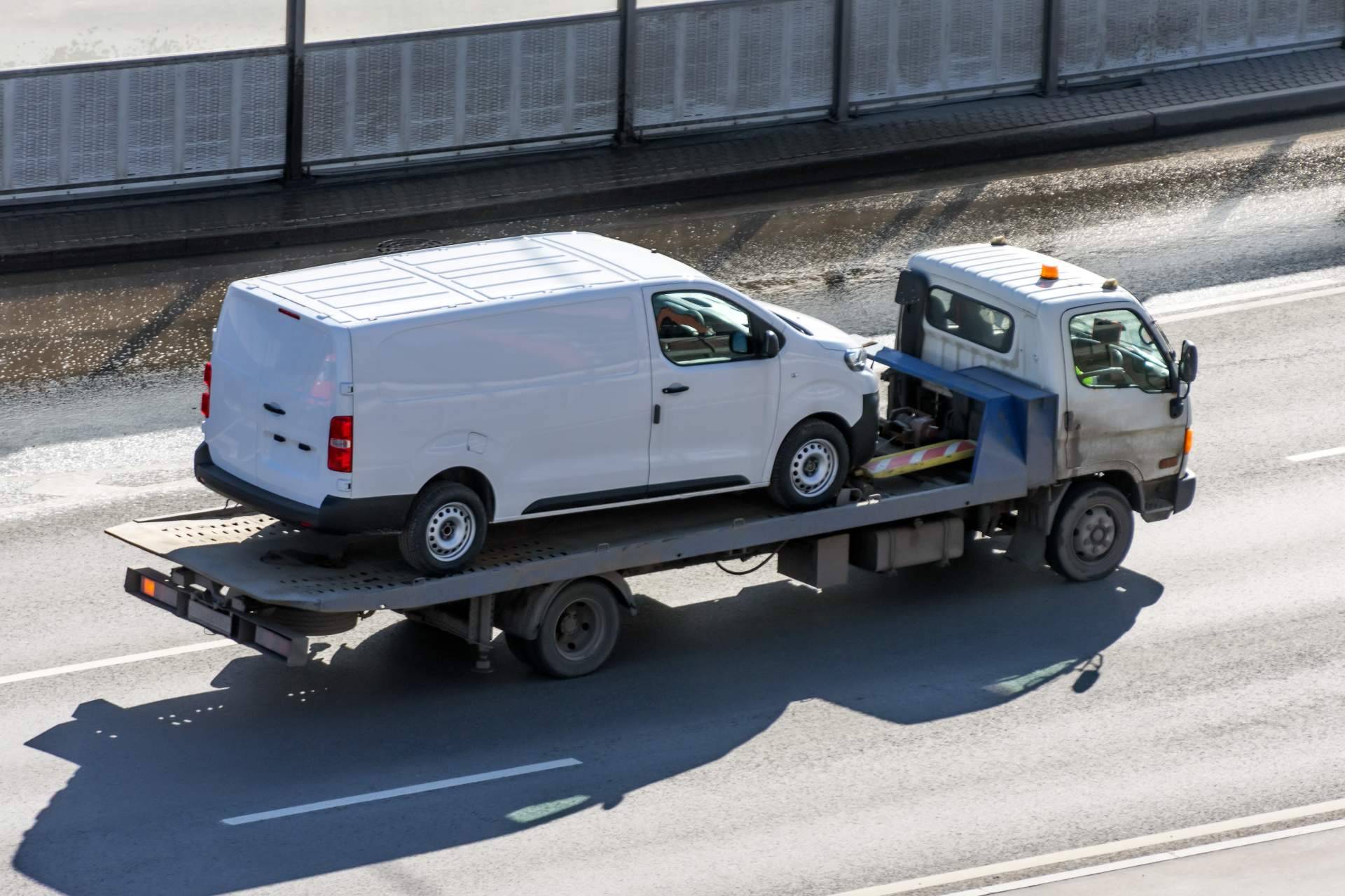 Transportar un vehículo en España de la mano de Transportamos tu Coche