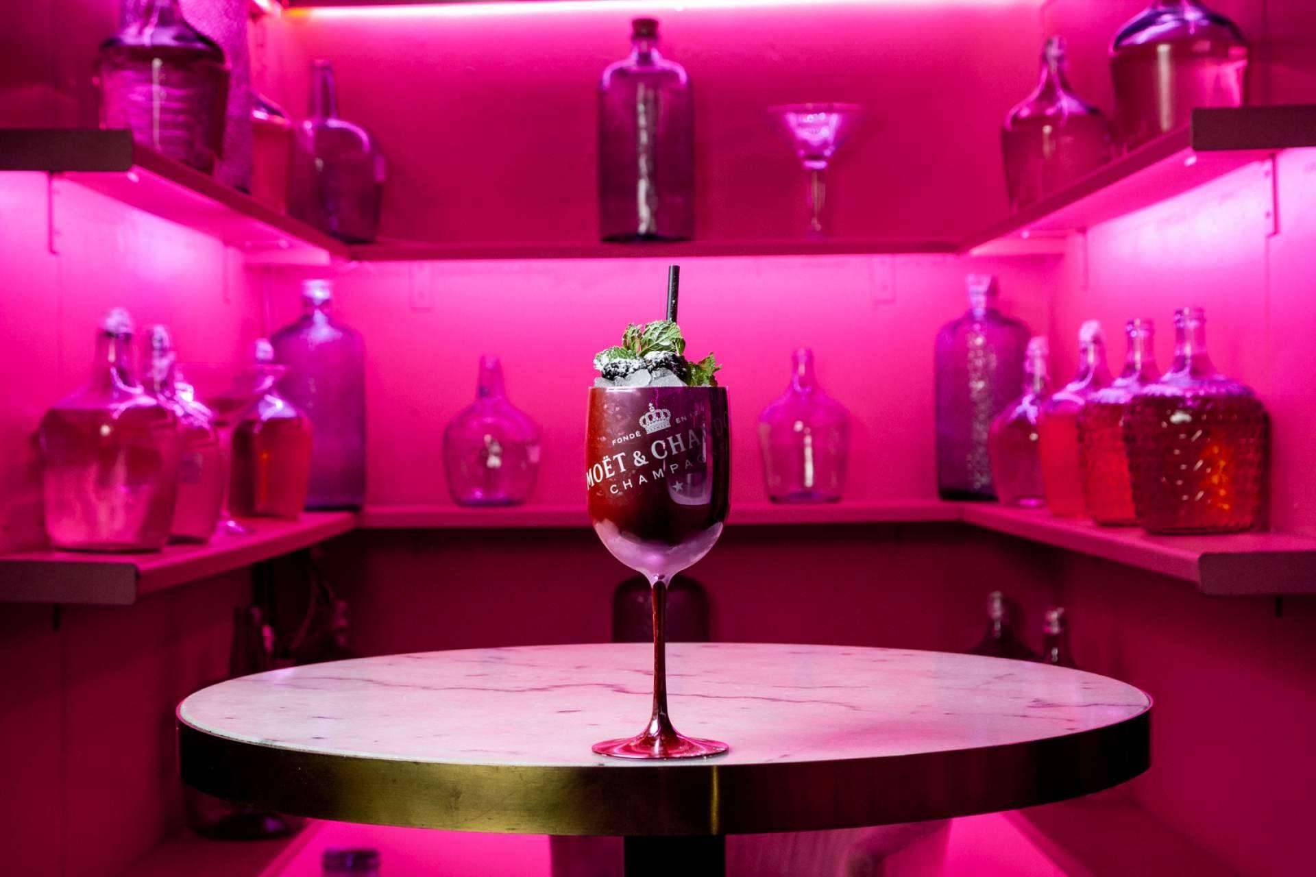 El cocktail es la bebida de moda, por Enbabia Infused