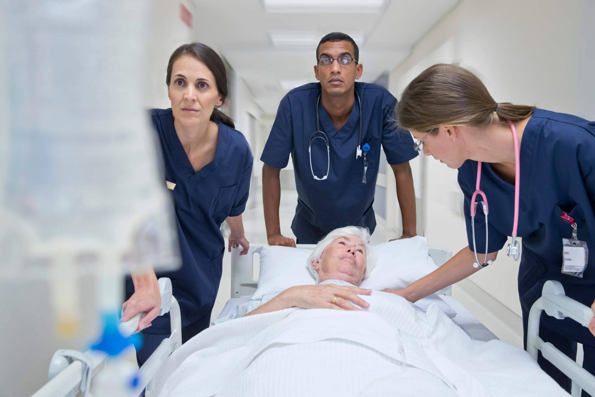CN Formación garantiza preparación para las oposiciones de celador del SERMAS