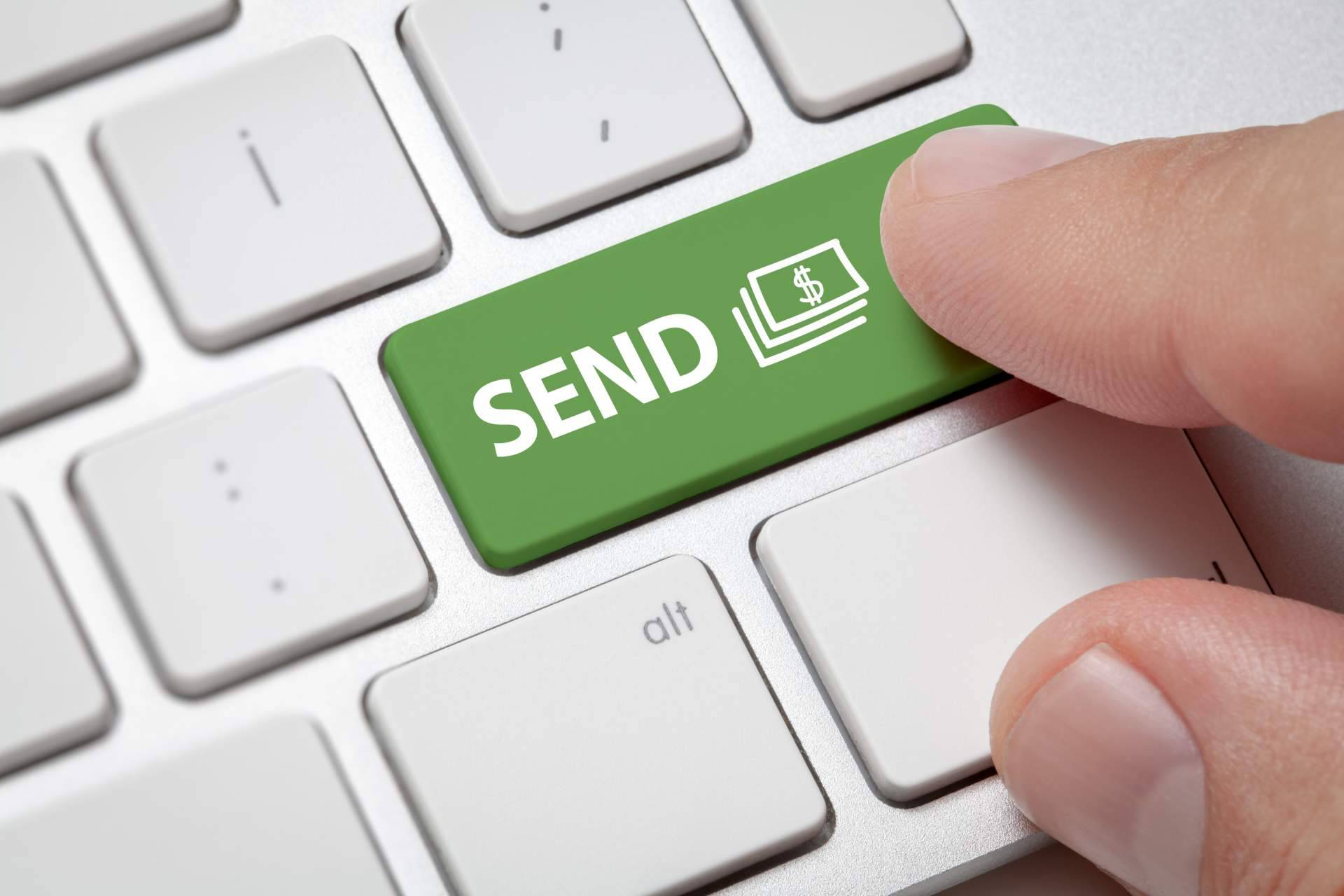 La web Gelt Giro compara empresas para enviar dinero