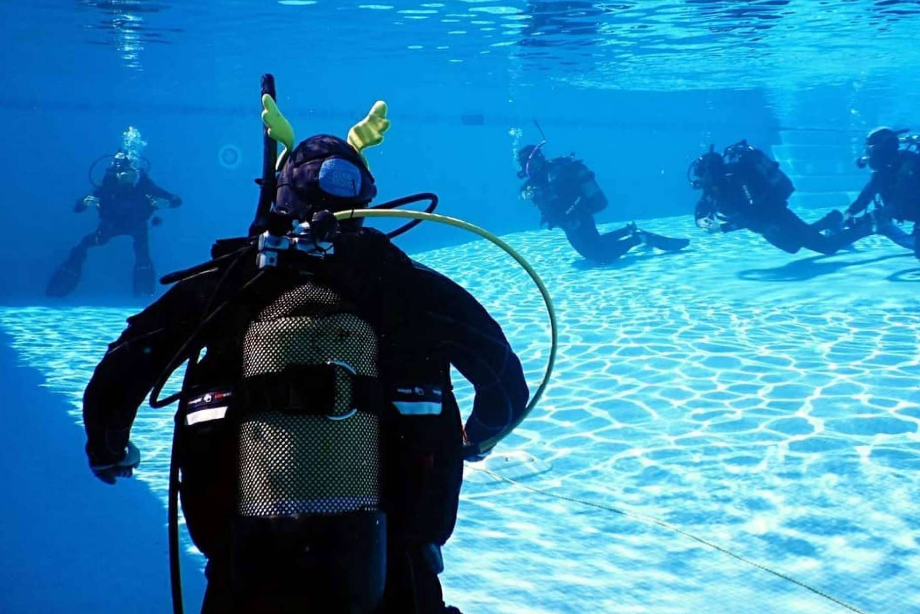 La formación de instructores de buceo de PADI