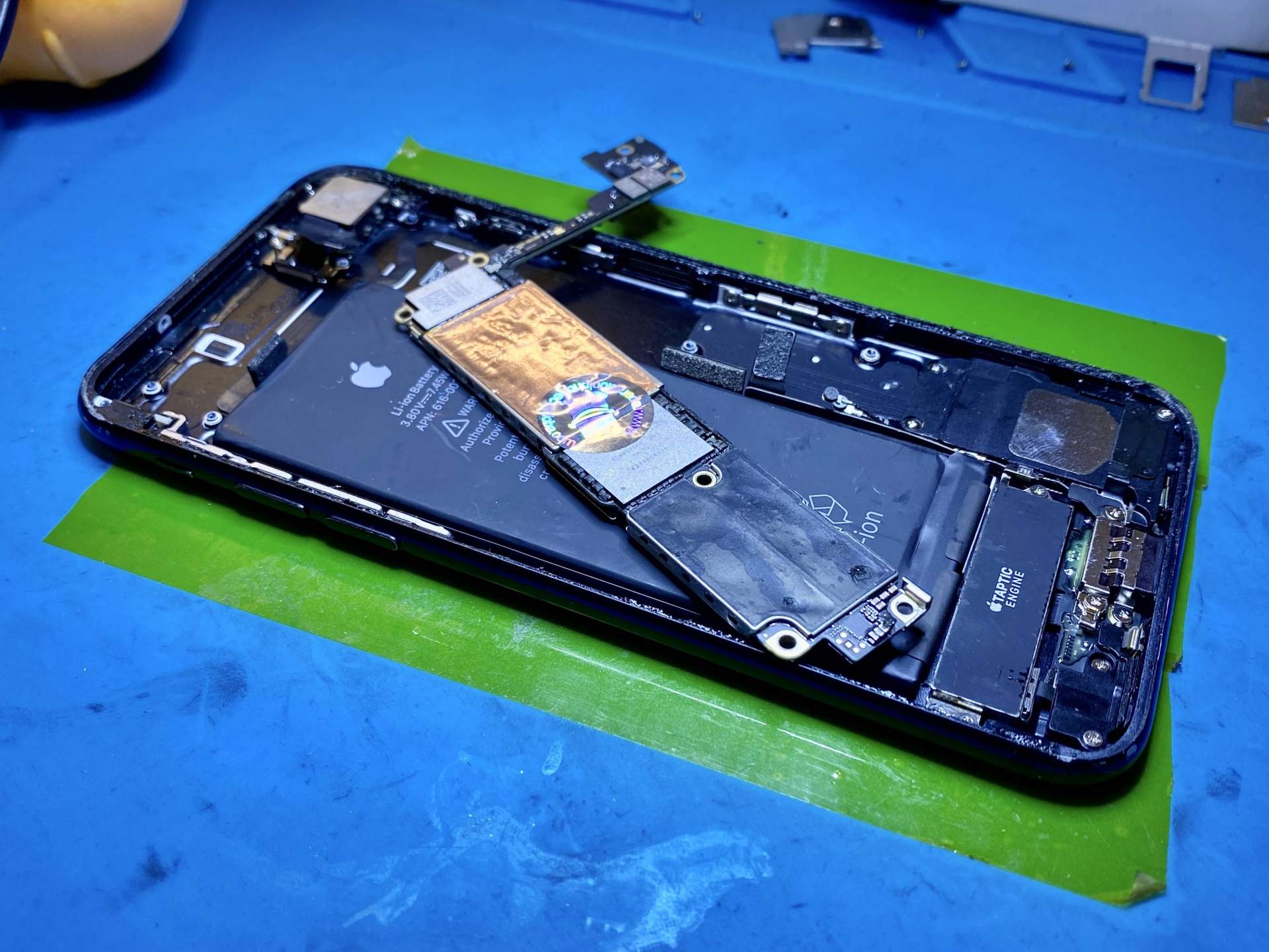 ¿Arreglar o comprar un iPhone nuevo? Los consejos de Reparación iPhone Córdoba