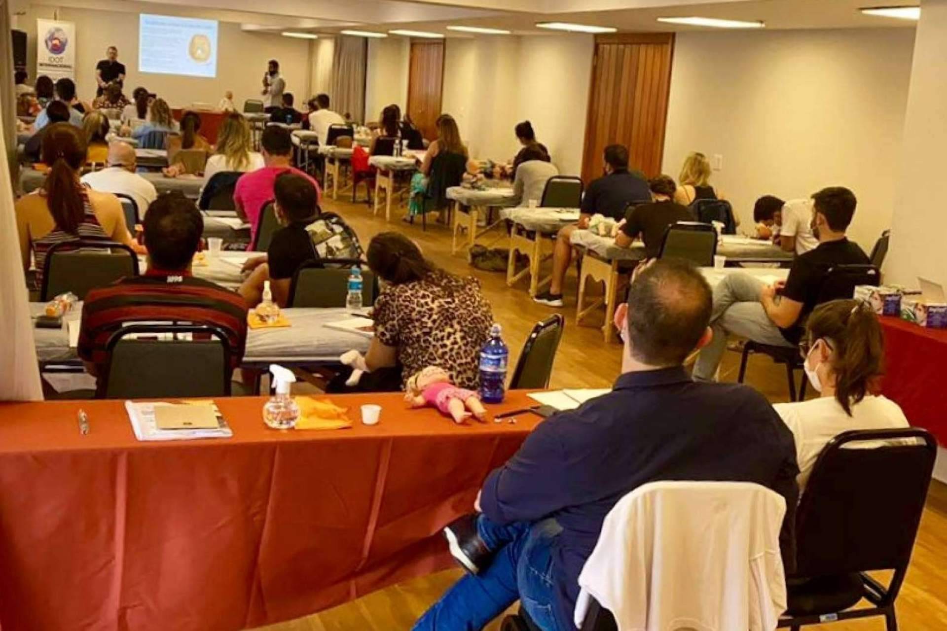 Qué modelo osteopático se enseña en España, por Instituto Internacional de Osteopatía Avanzada