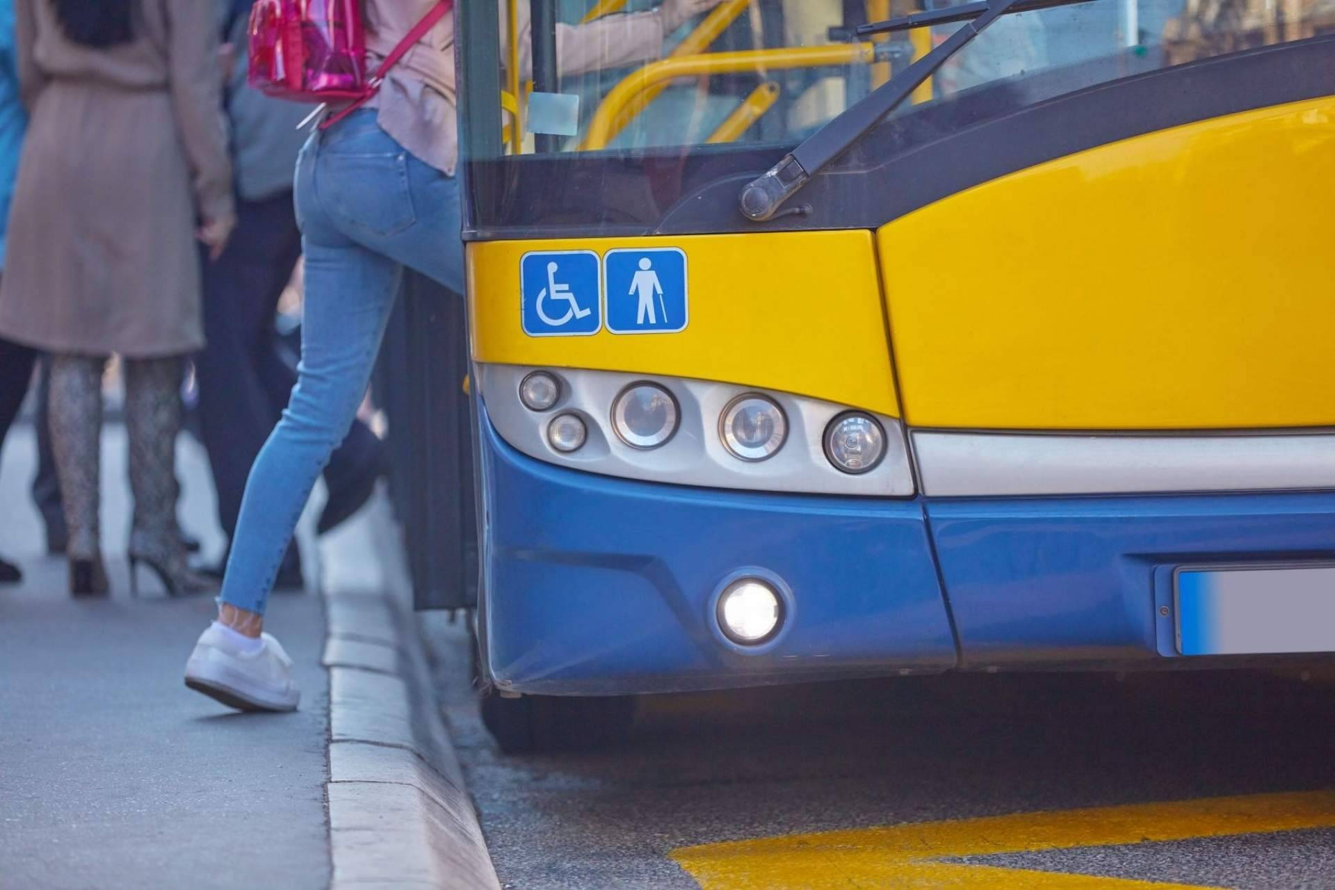 Formación CAP, la profesionalización del área del transporte, por Autoescuela 2000