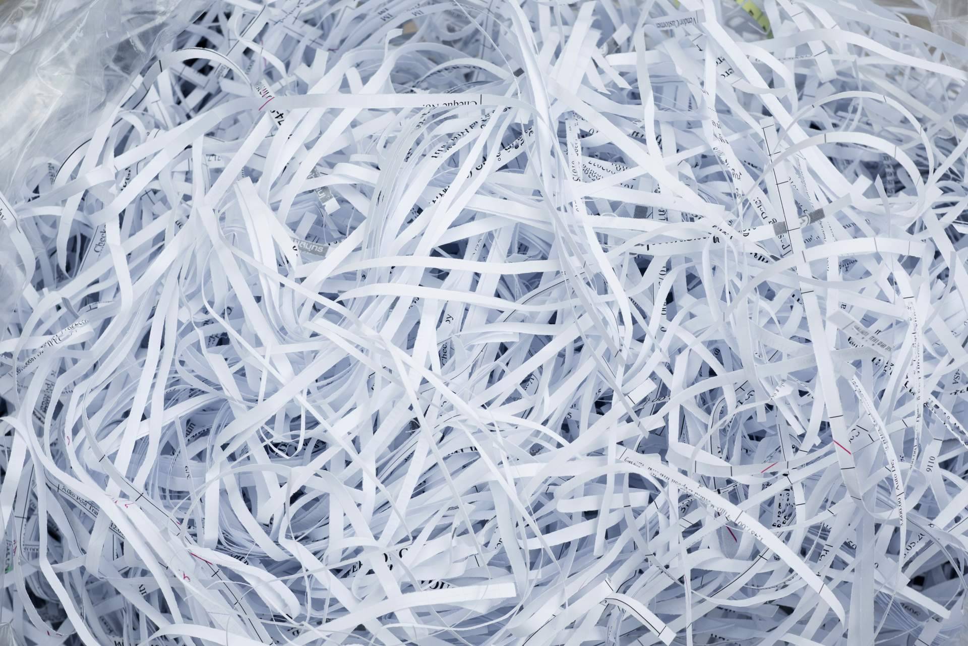 Reciclaje de papel o documentos no confidenciales de la mano de la empresa experta Dataeraser